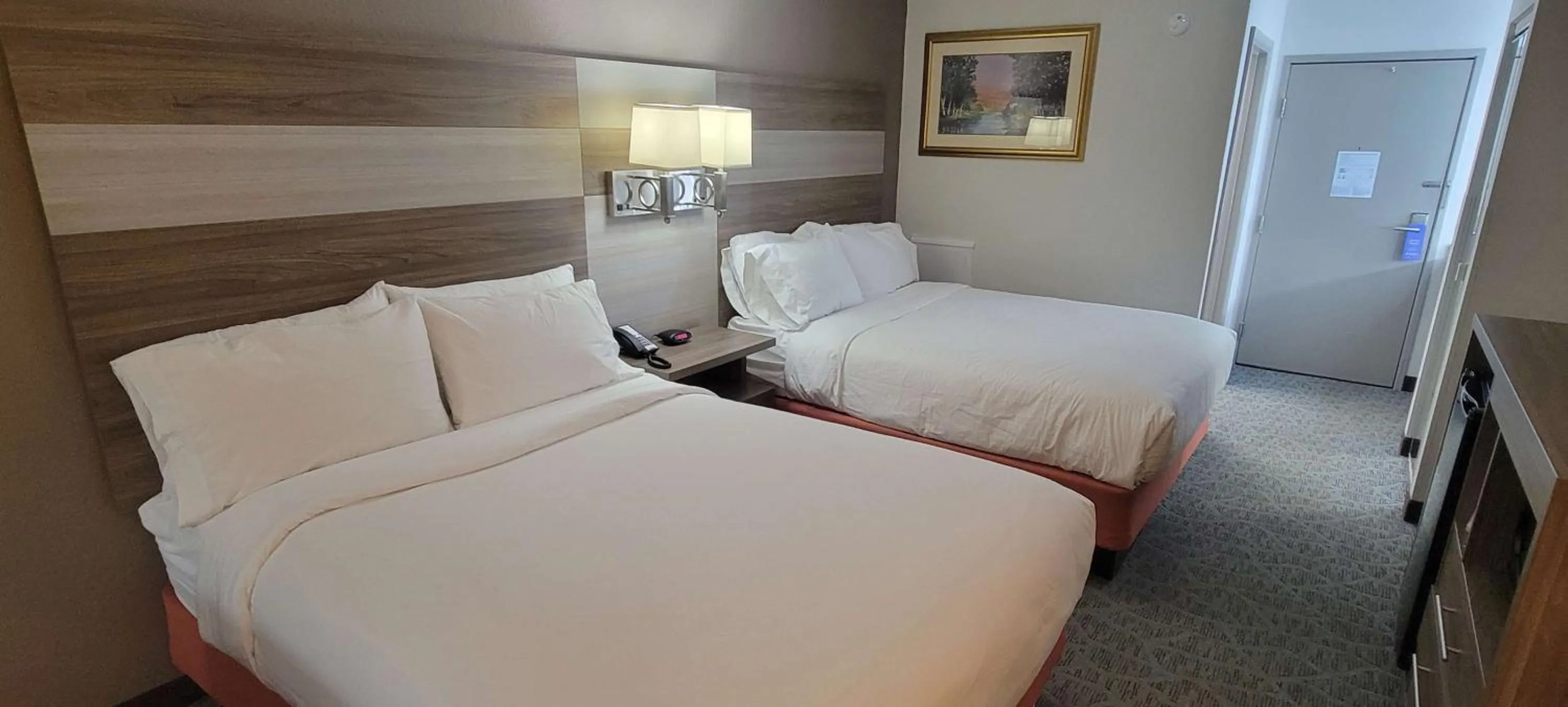 Bedroom, Bed in Holiday Inn Express Kernersville