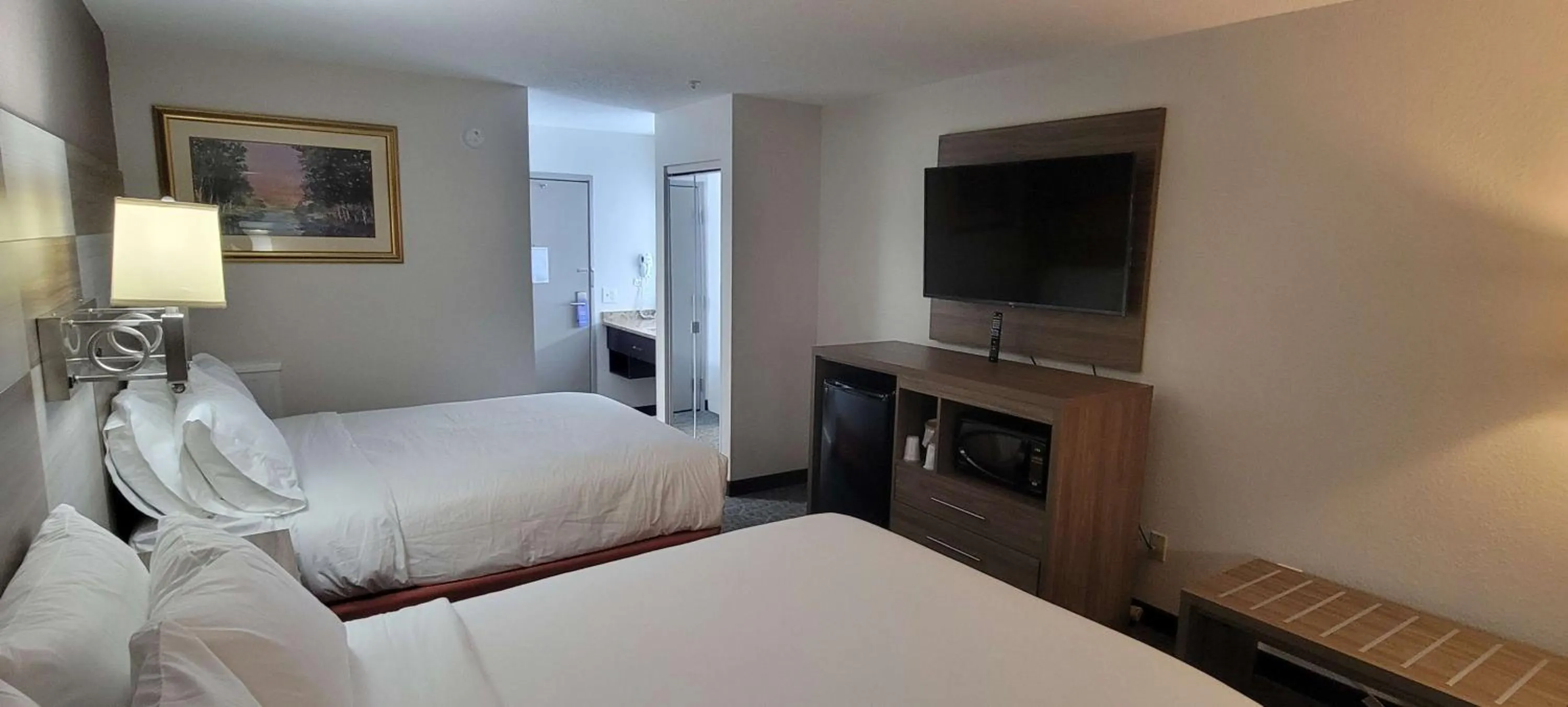 Bedroom, Bed in Holiday Inn Express Kernersville