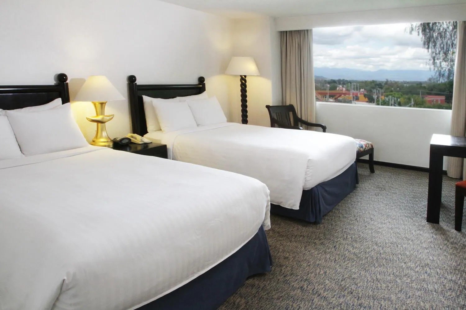 Bed in Marriott Puebla Hotel Meson del Angel