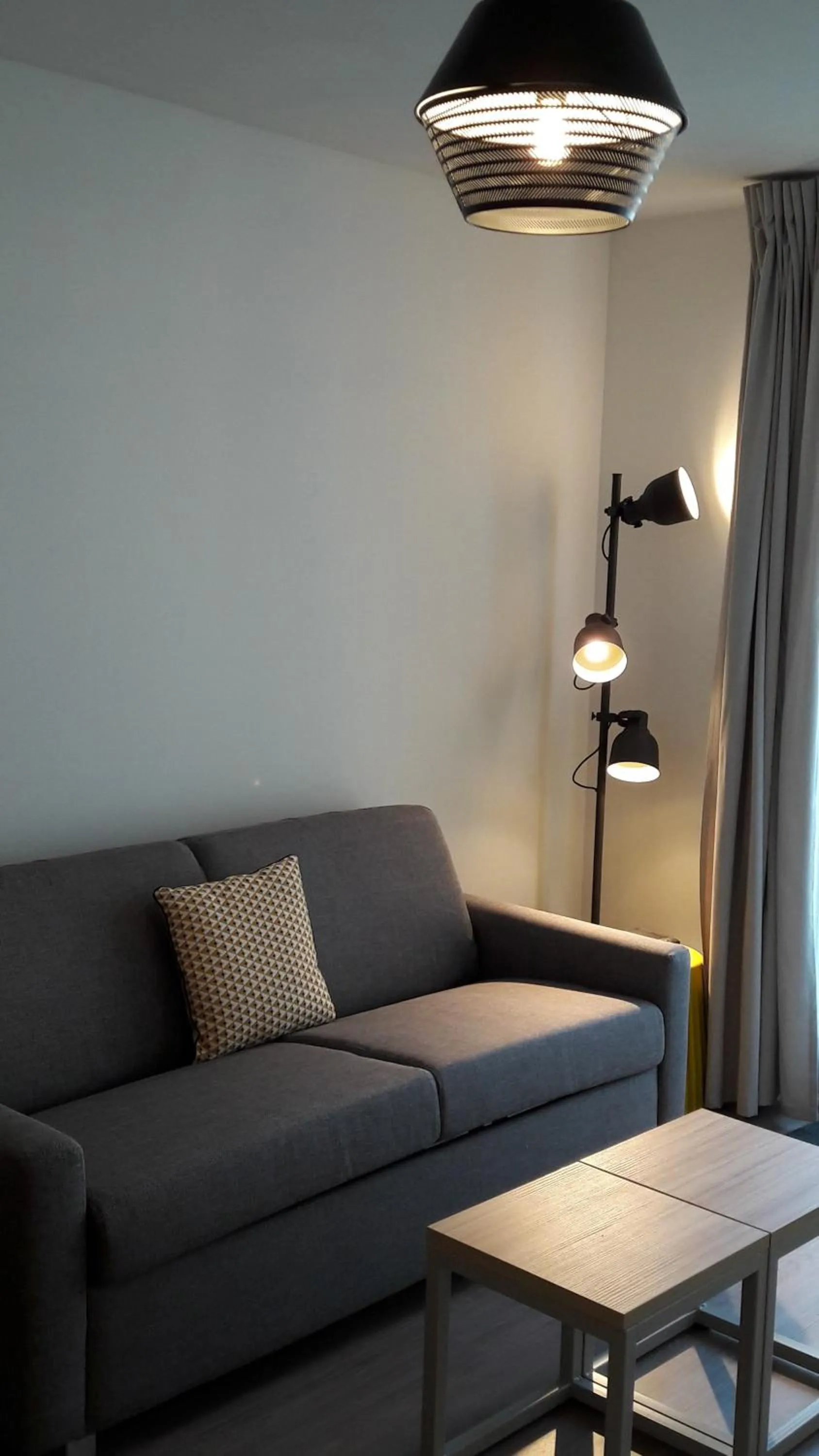 Lounge or bar in Apparteo Dijon