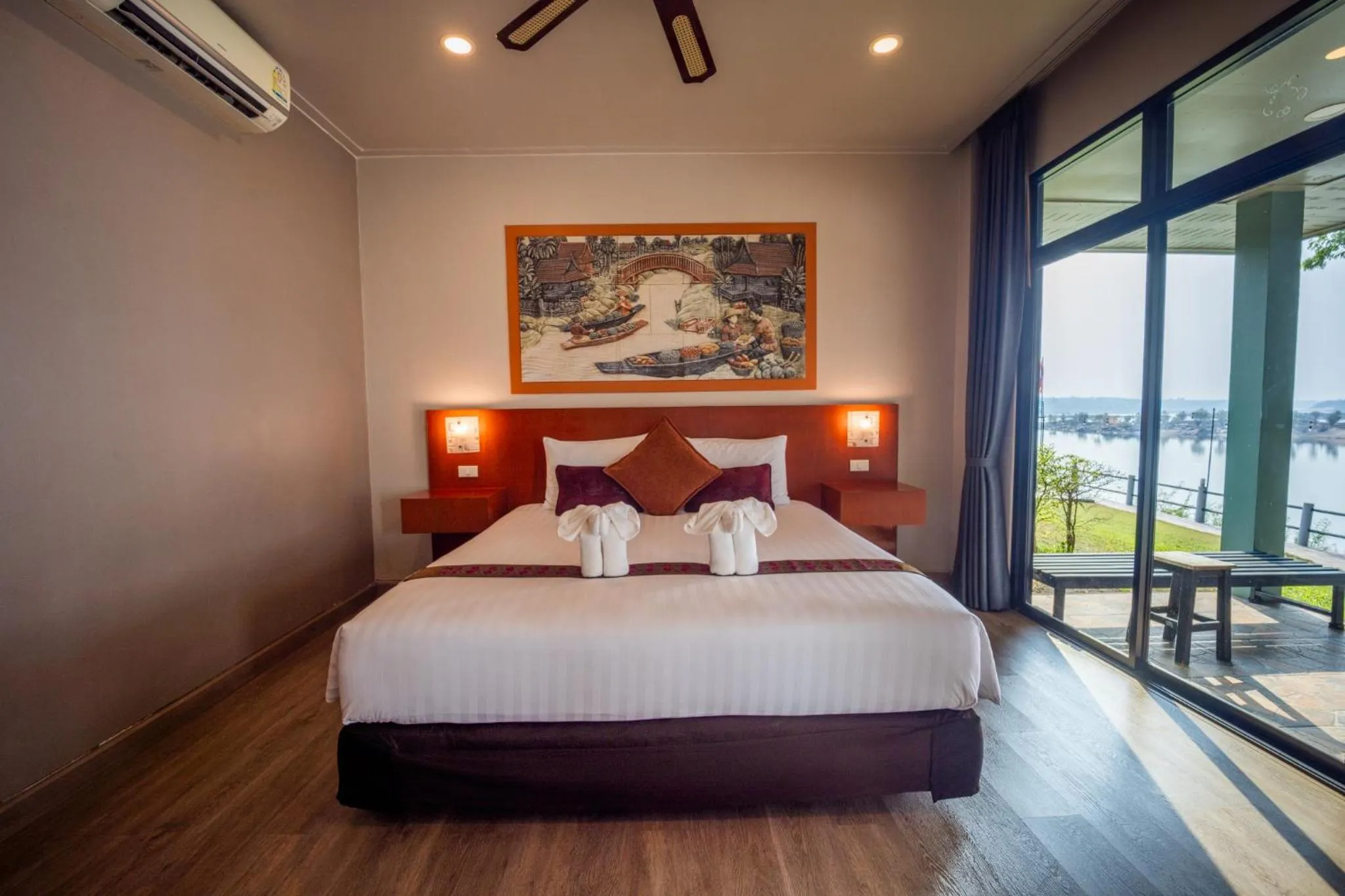 Bed in Khong Chiam Orchid Riverside Resort