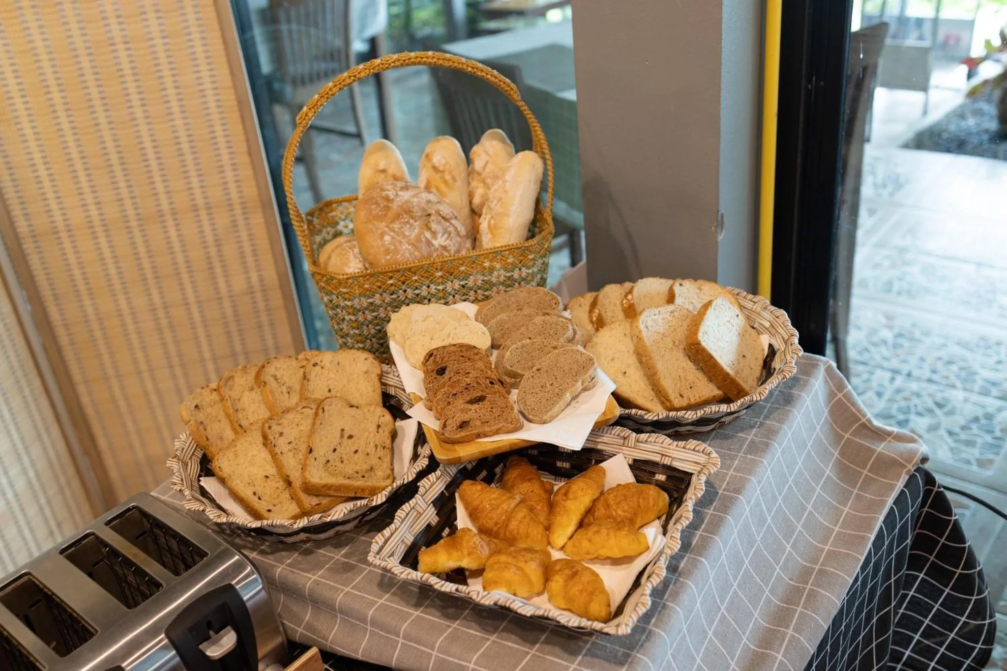 Breakfast in Khong Chiam Orchid Riverside Resort
