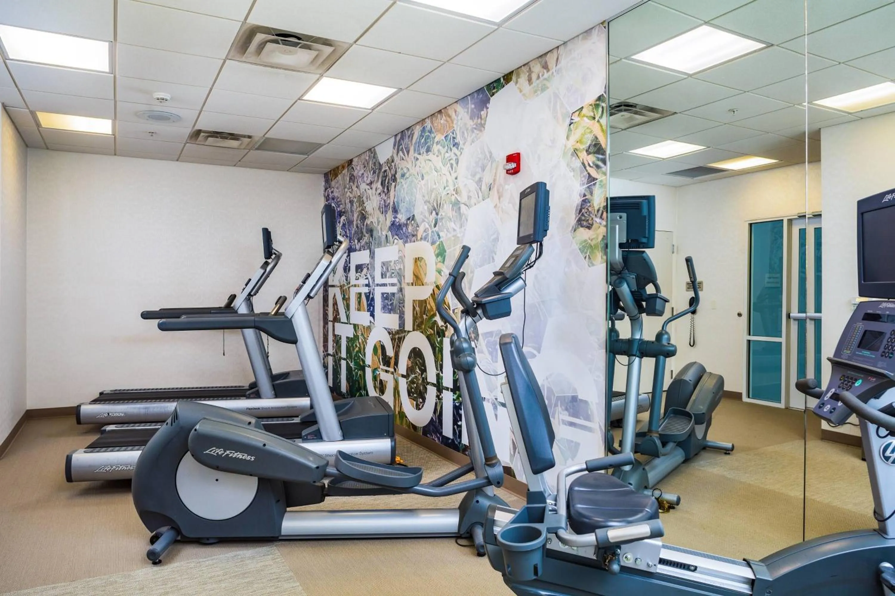 Fitness centre/facilities in SpringHill Suites Vero Beach