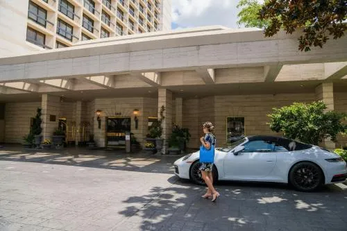 Houston Grand Hotel - River Oaks