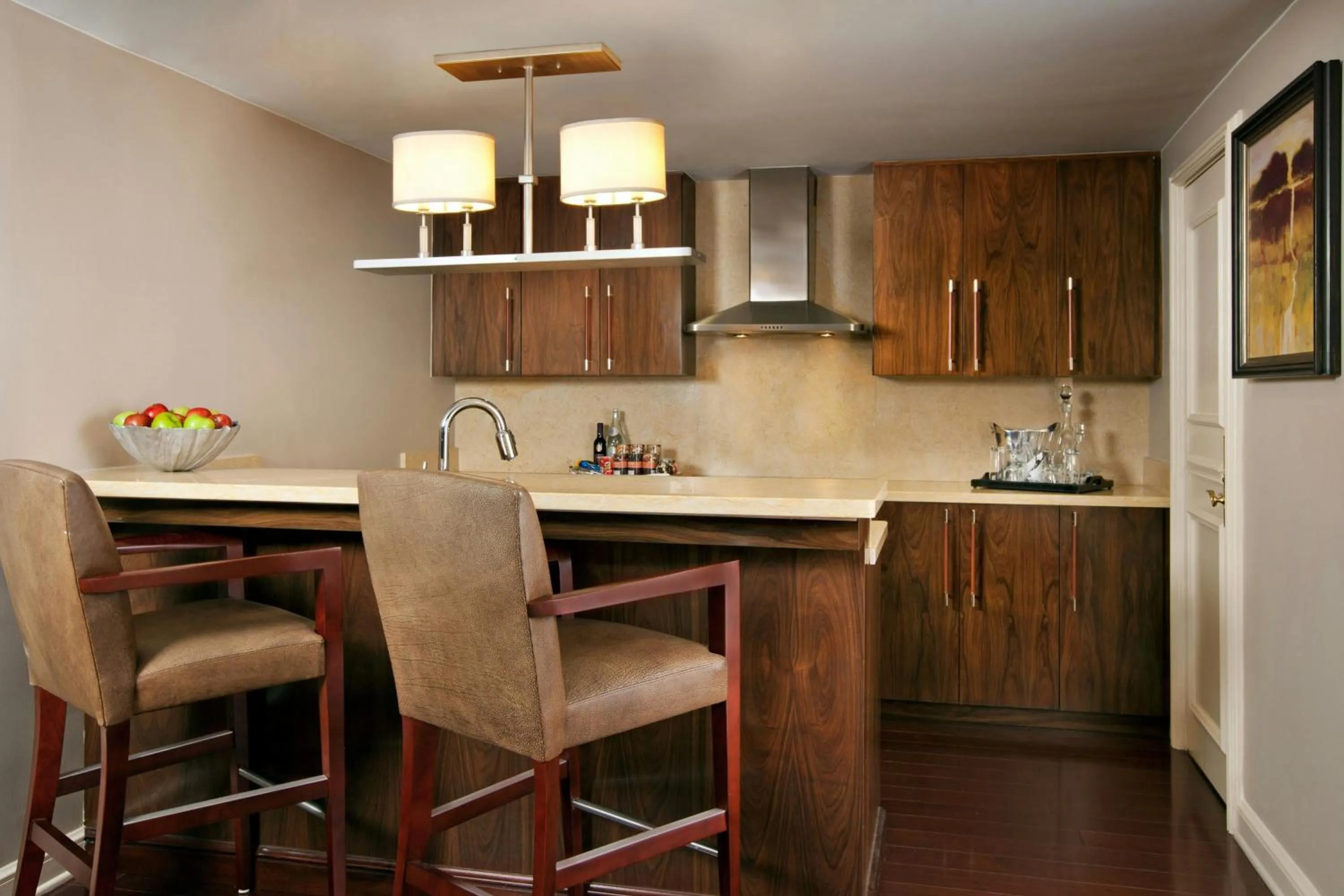 Kitchen or kitchenette in The St. Regis Houston