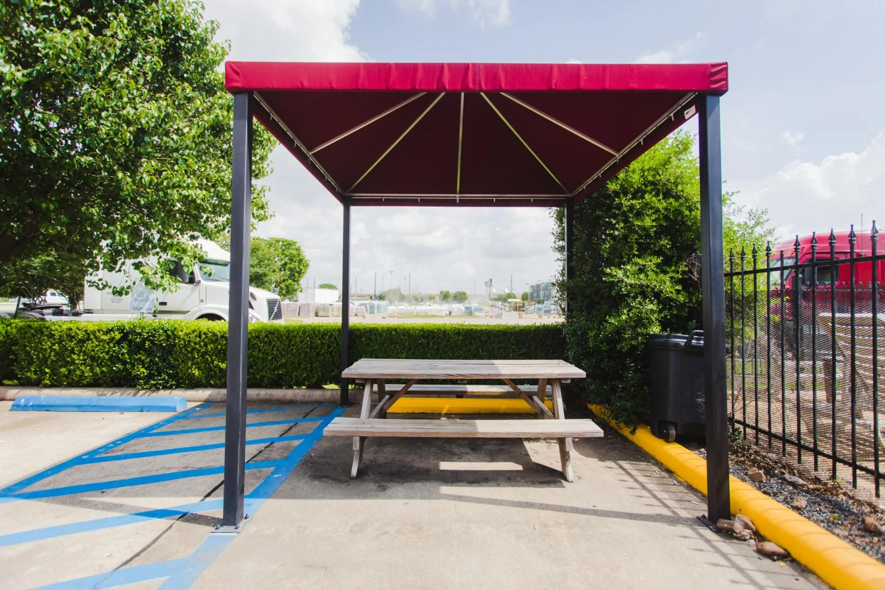 Patio in Days Inn by Wyndham Rosenberg