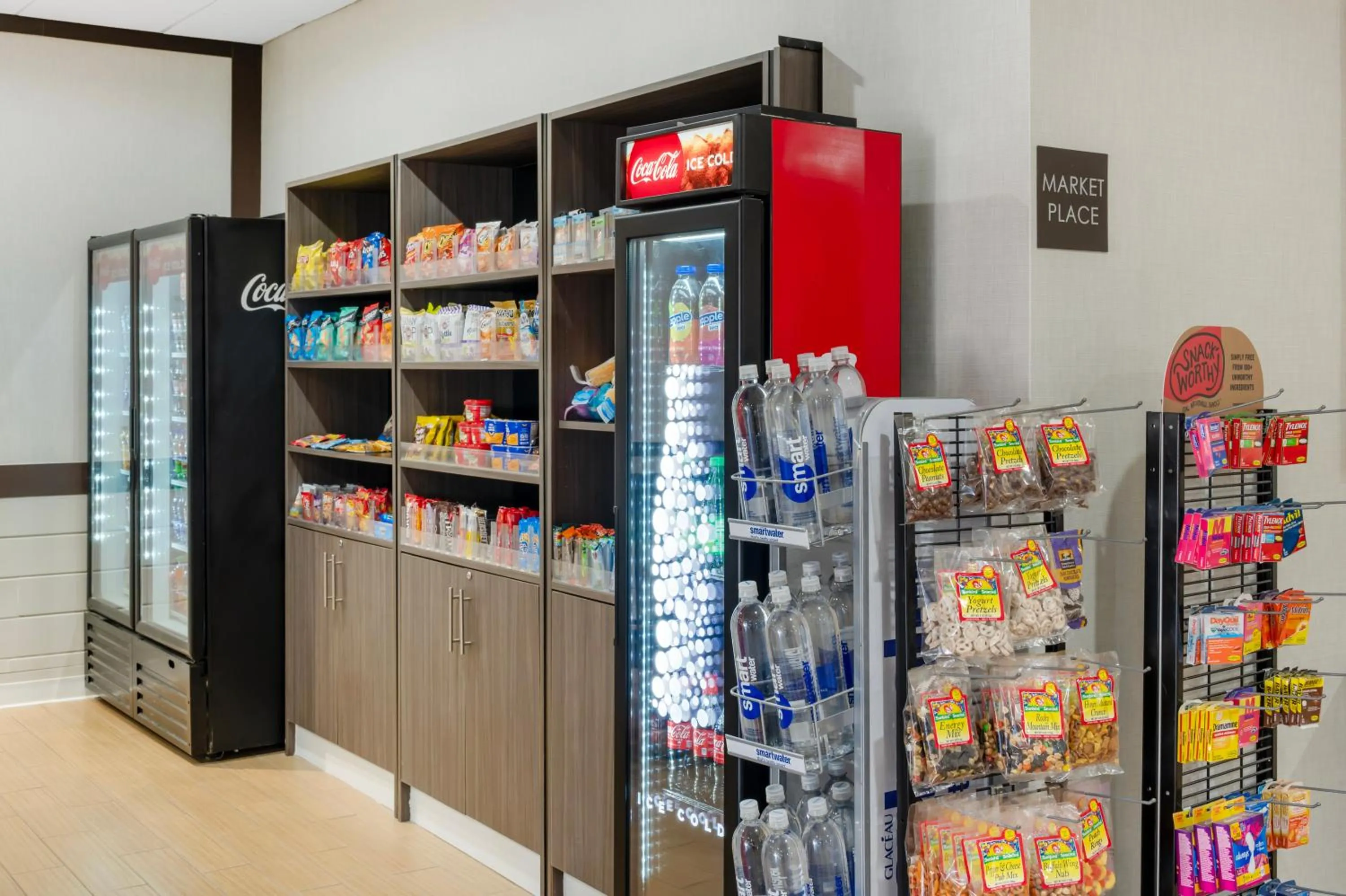 Supermarket/grocery shop in Comfort Inn & Suites Danbury-Bethel