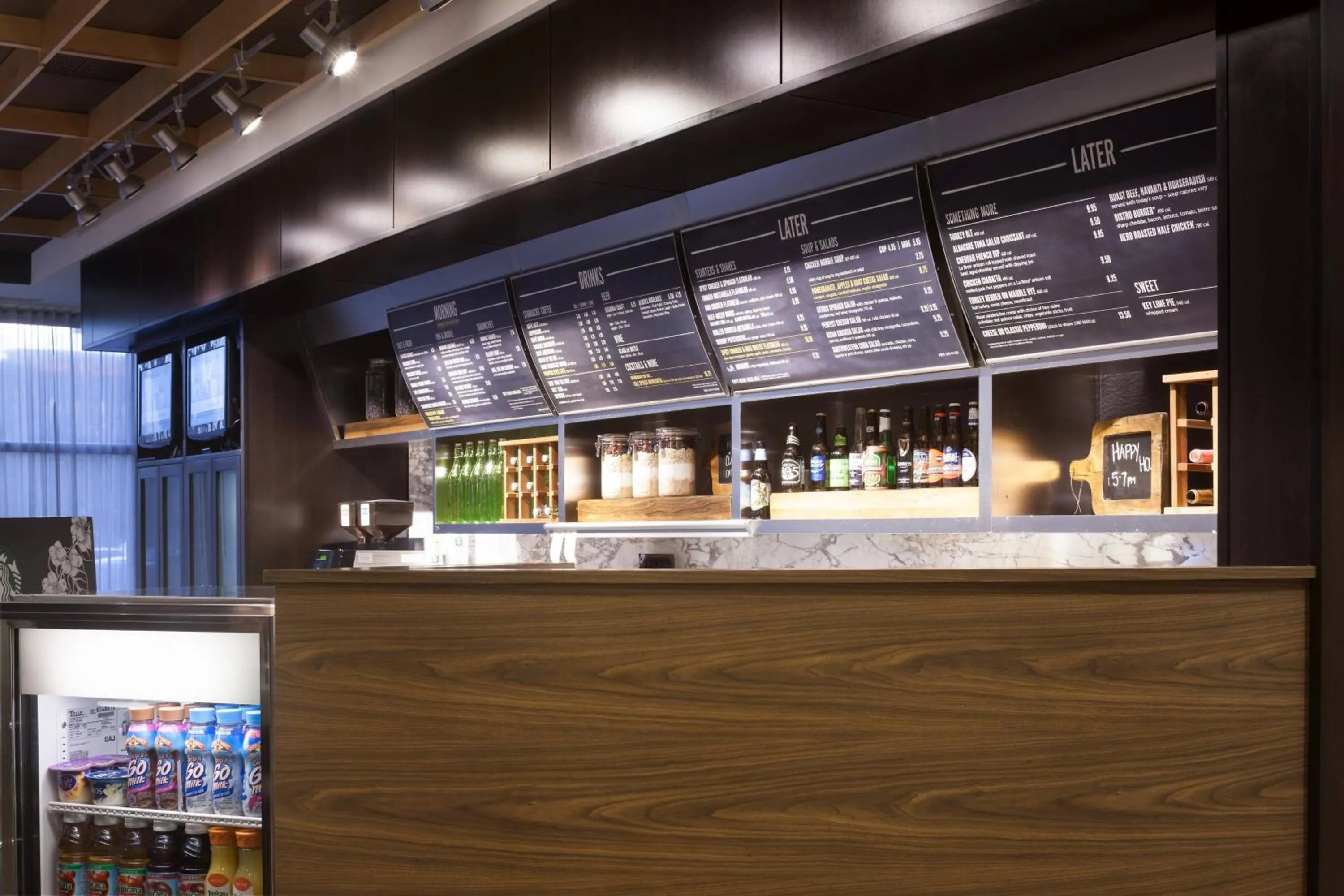 Restaurant/places to eat in Courtyard Phoenix Chandler/Fashion Center