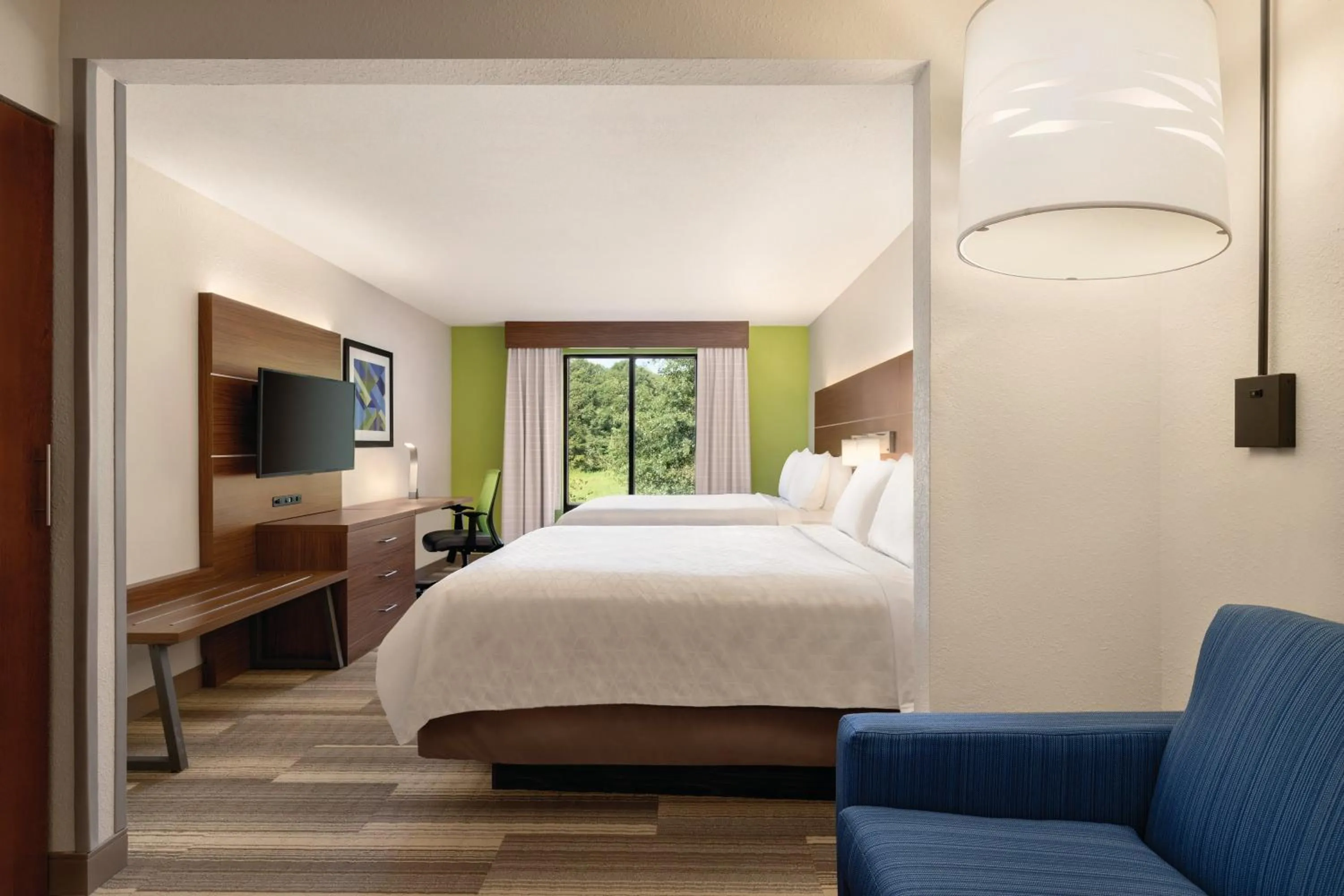 Photo of the whole room, Bed in Holiday Inn Express Hotel & Suites Lavonia by IHG