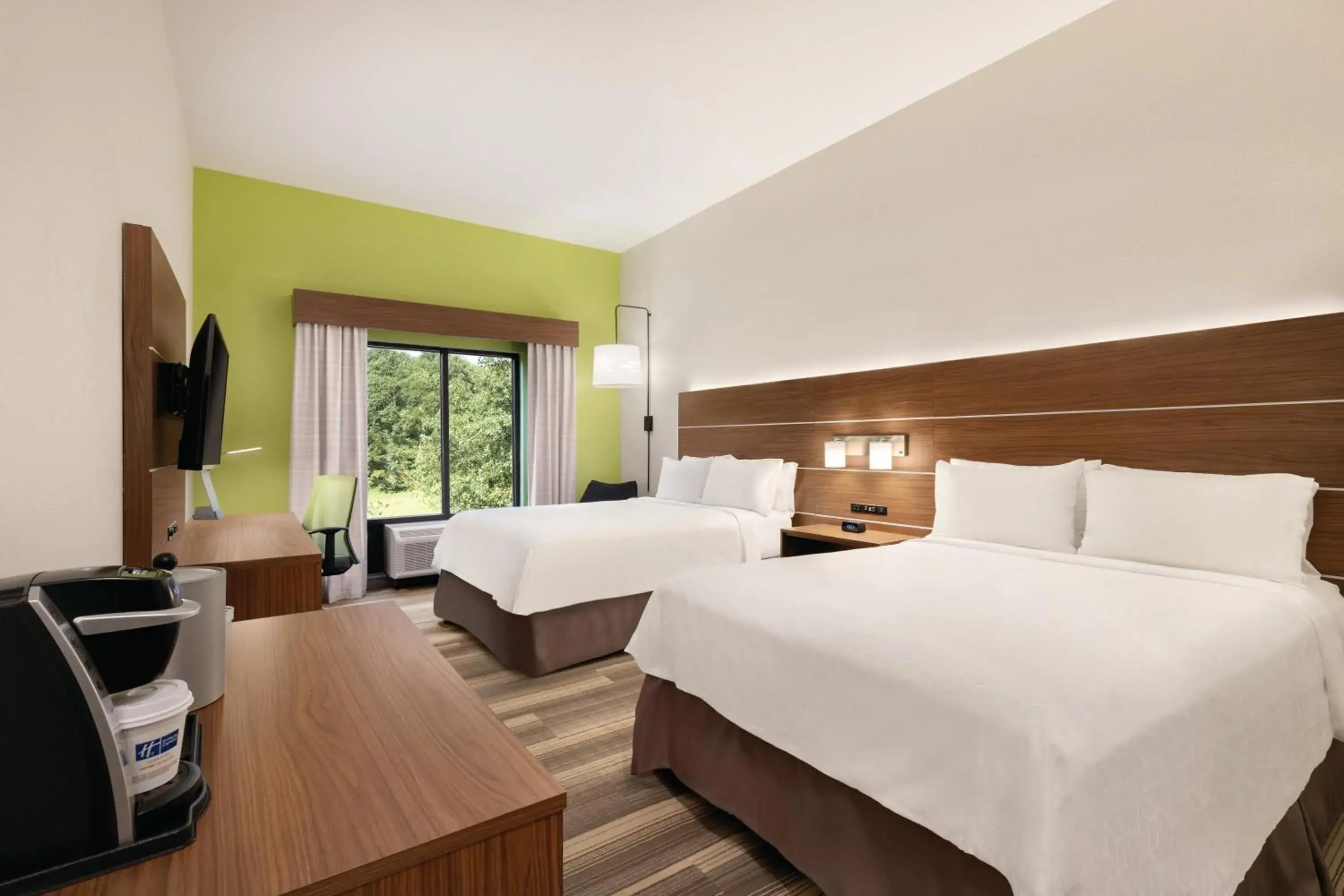 Standard Queen Room with Two Queen Beds - Communications Accessible in Holiday Inn Express Hotel & Suites Lavonia by IHG Standard Queen Room with Two Queen Beds - Communications Accessible in Holiday Inn Express Hotel & Suites Lavonia by IHG