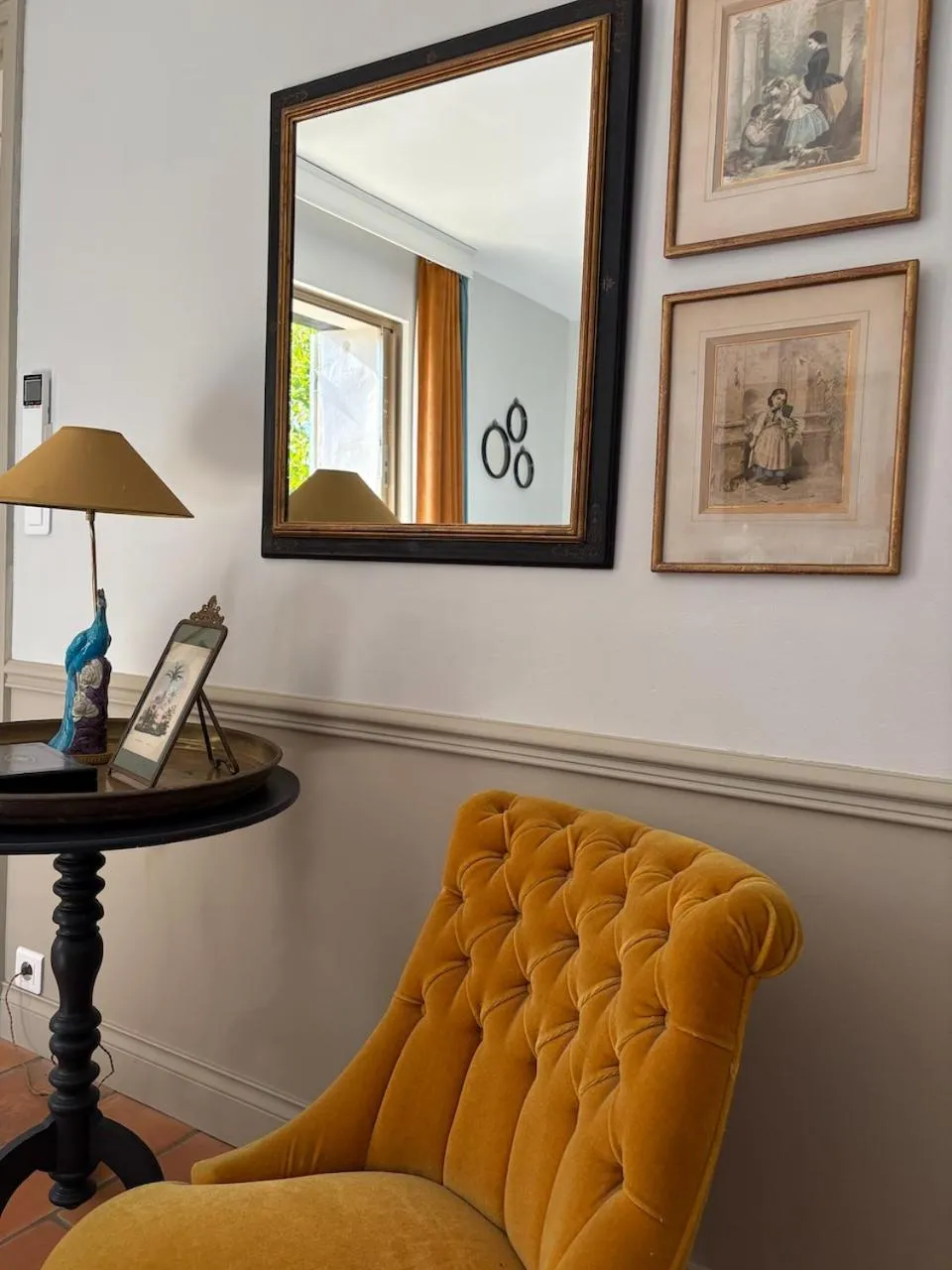 Decorative detail in Les Aurochs