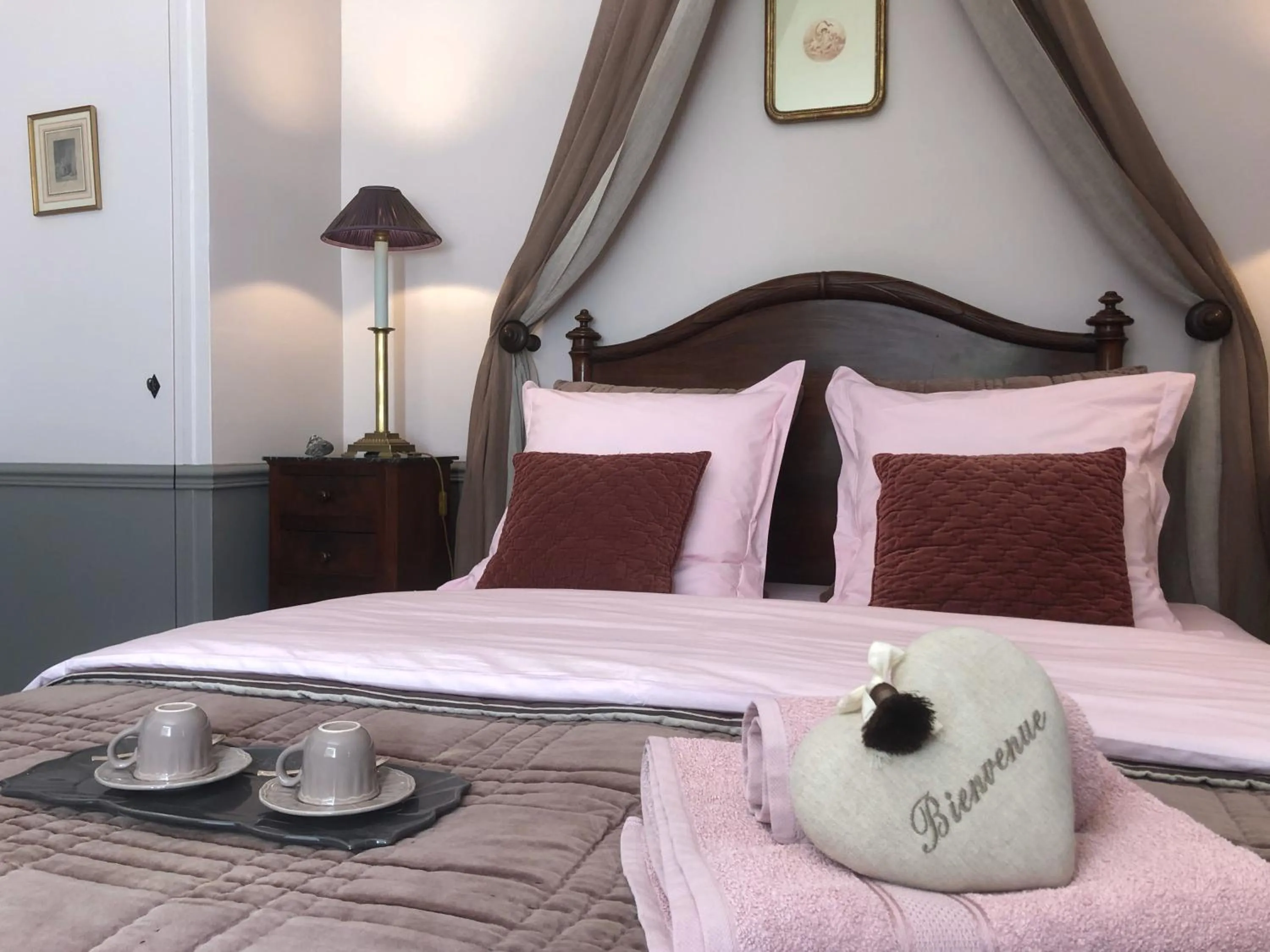 Photo of the whole room in Les Aurochs