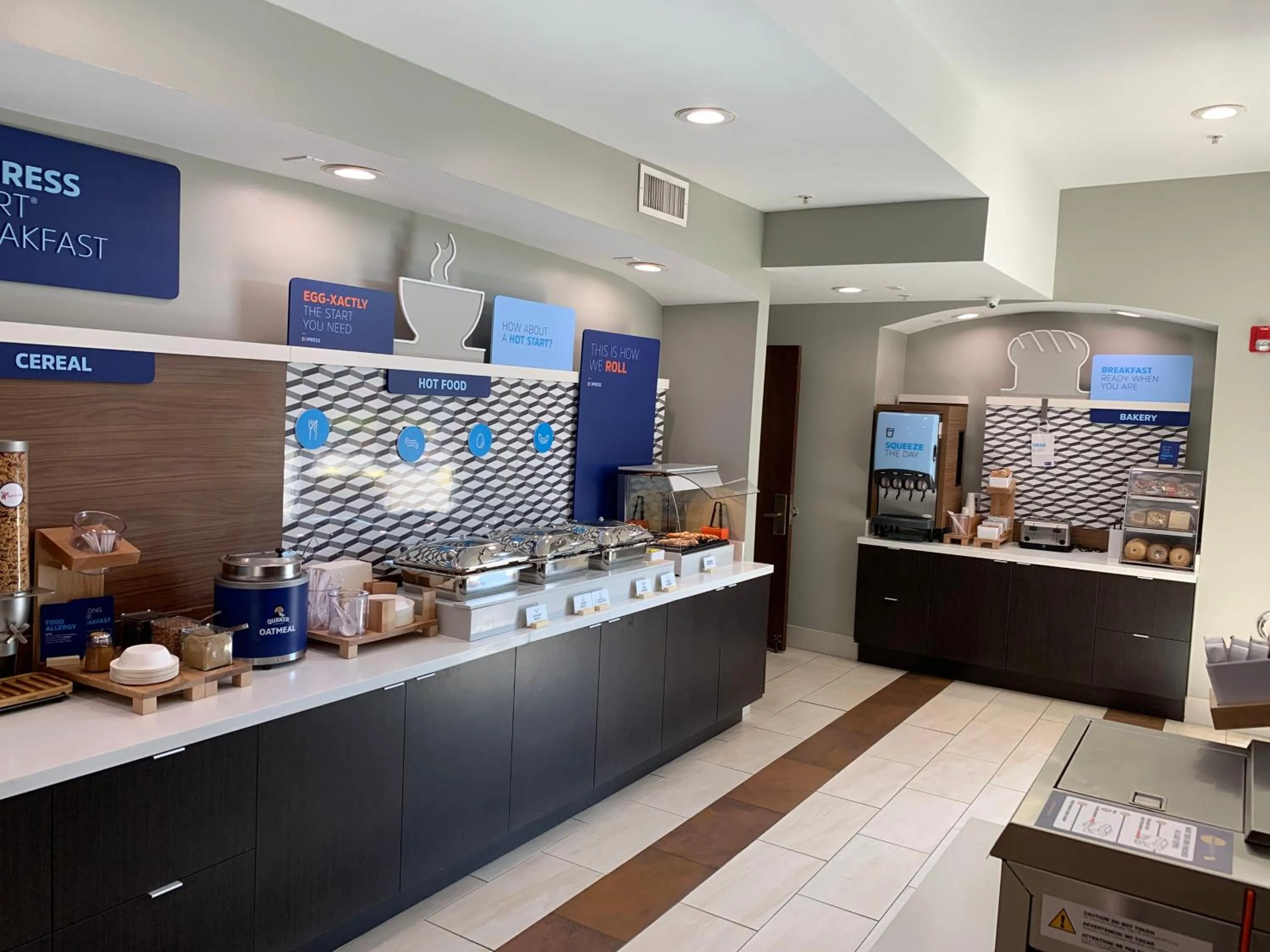 Breakfast in Holiday Inn Express Hotel & Suites El Dorado Hills by IHG