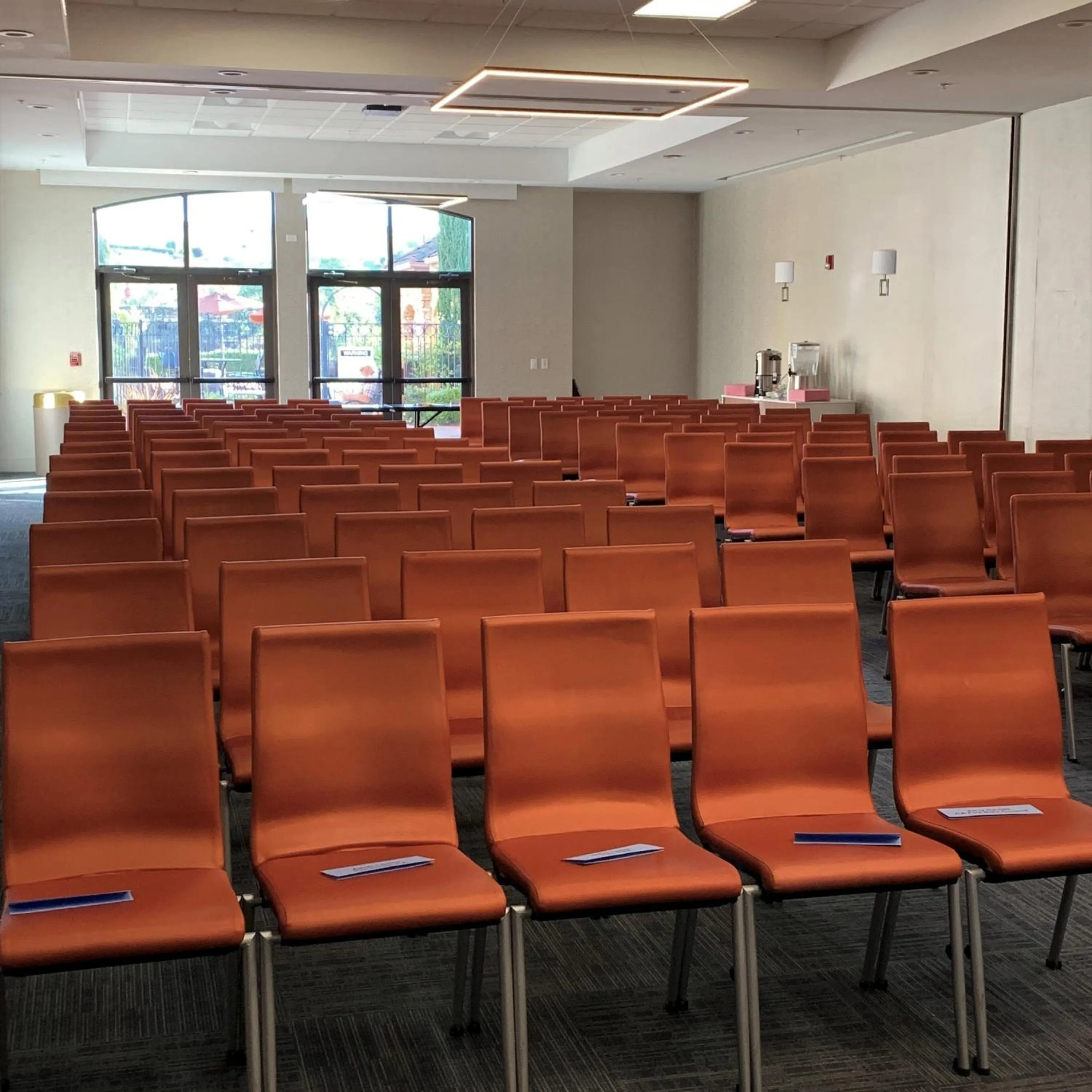 Meeting/conference room in Holiday Inn Express Hotel & Suites El Dorado Hills by IHG