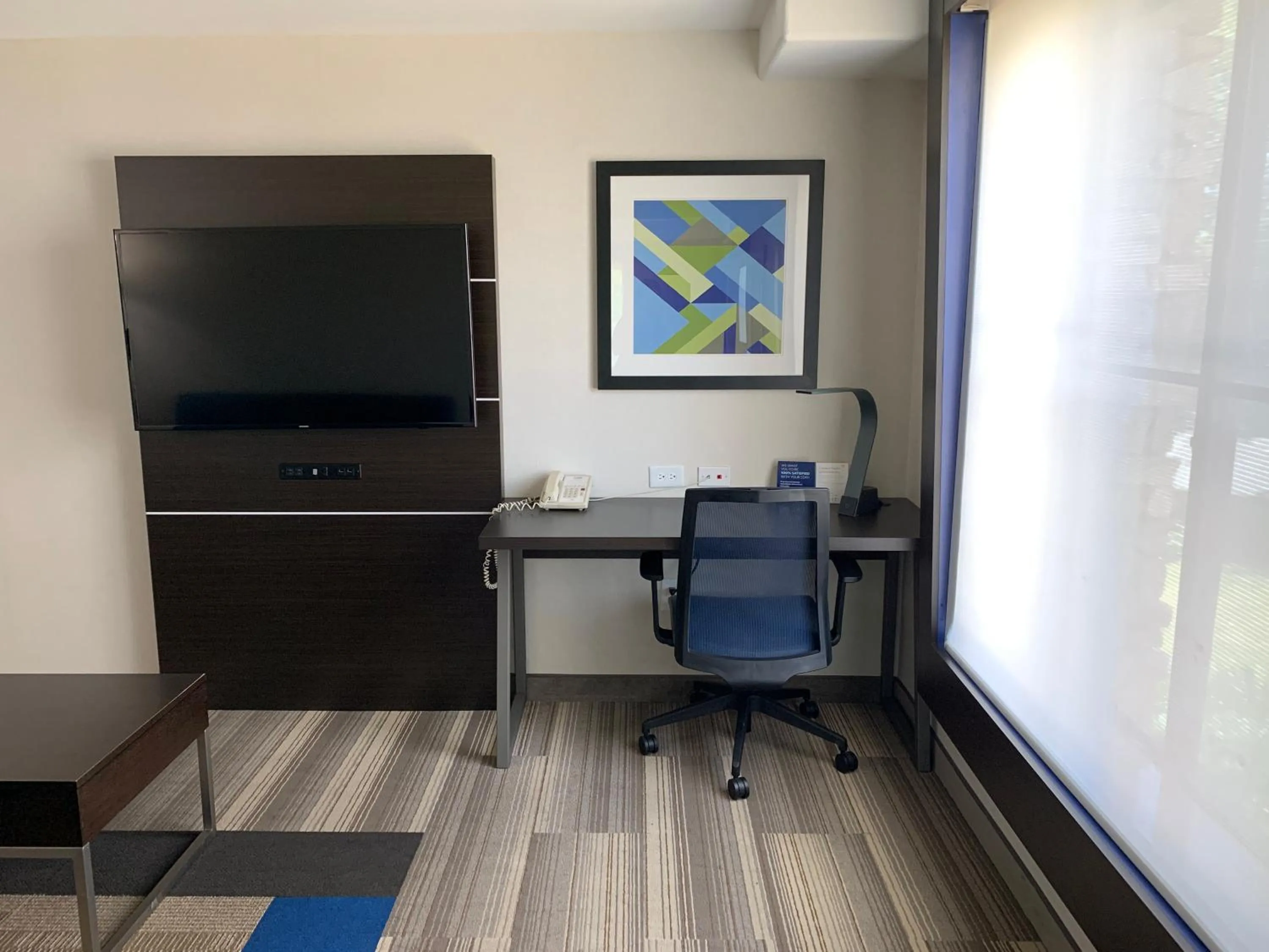 Photo of the whole room in Holiday Inn Express Hotel & Suites El Dorado Hills by IHG