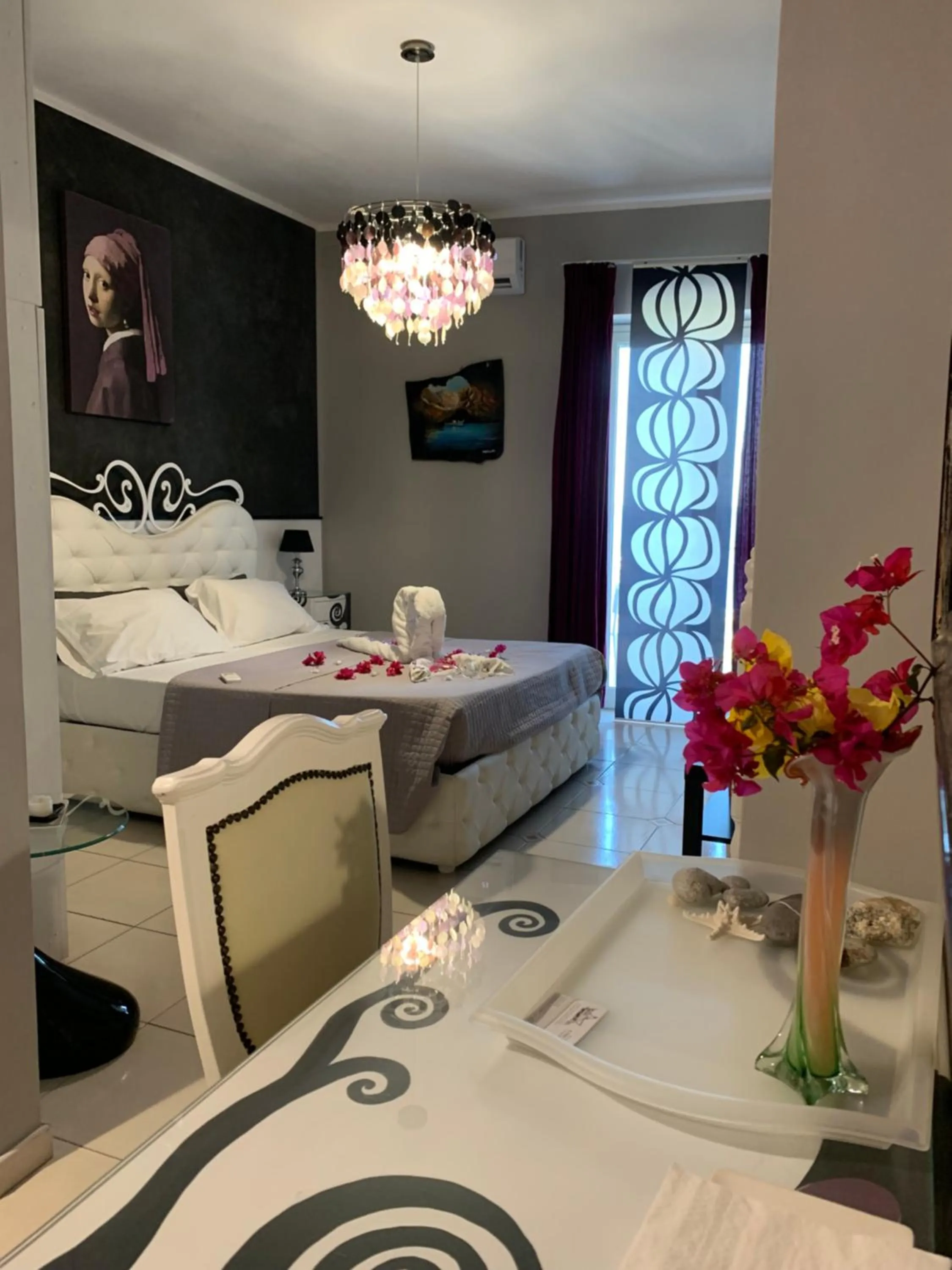 Photo of the whole room in B&B A Due Passi Dal Mare