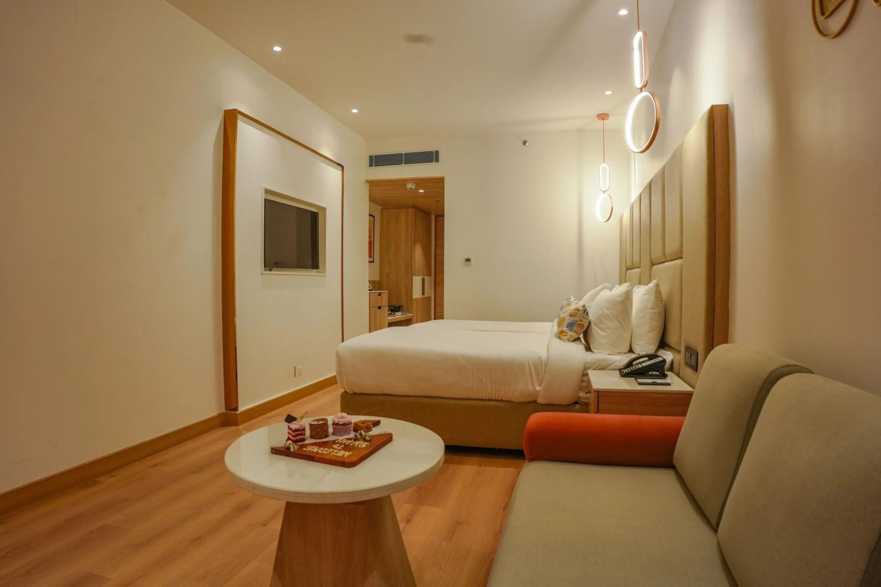 Bed in Best Western AH1 Amritsar