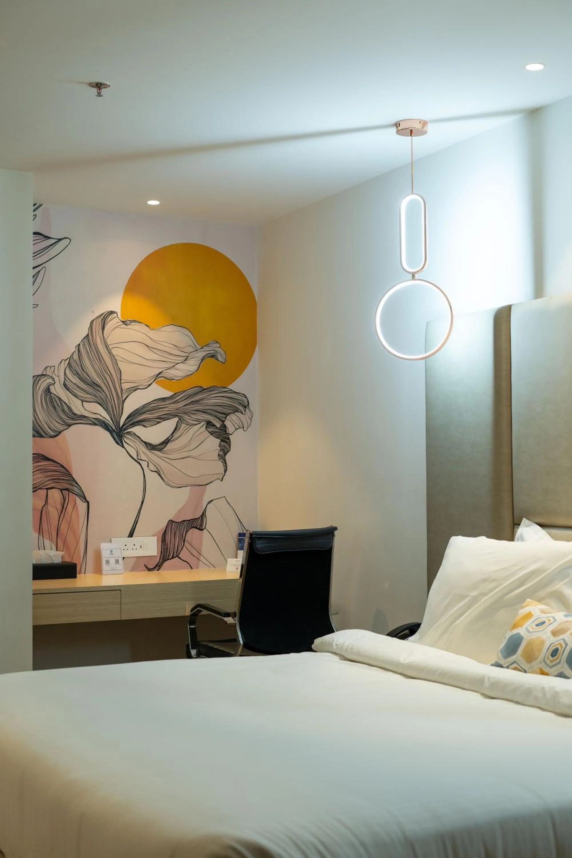 Bed in Best Western AH1 Amritsar