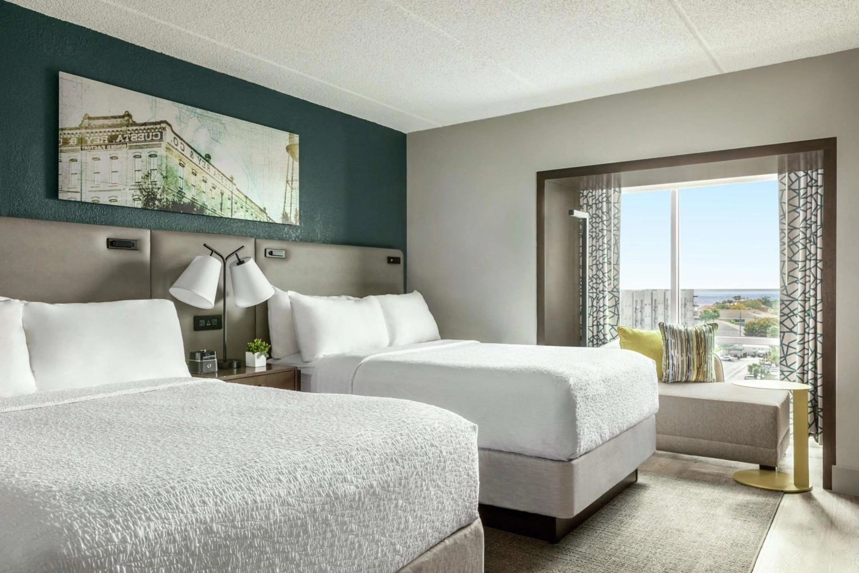 Bedroom, Bed in Hotel Alba Tampa, Tapestry Collection By Hilton