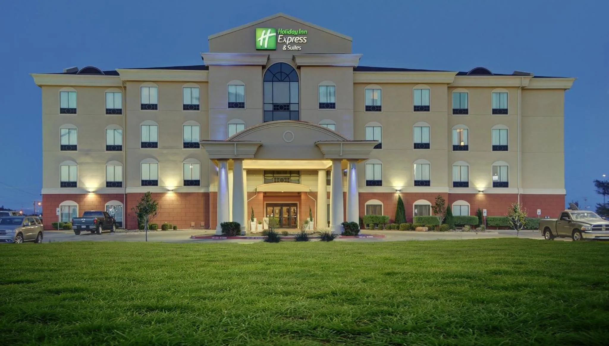 Property building in Holiday Inn Express Hotel and Suites Altus by IHG