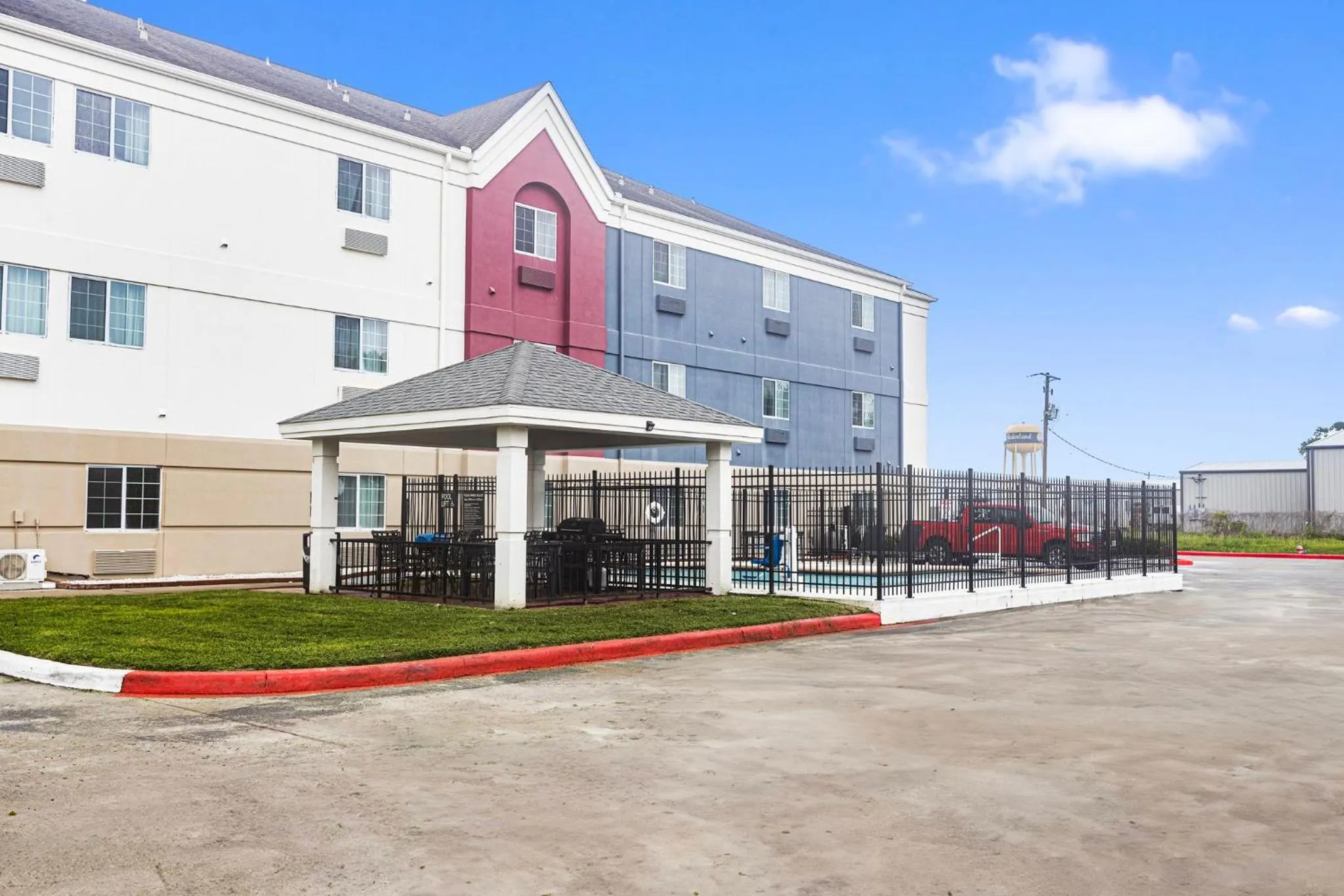 Property building in Candlewood Suites Port Arthur/Nederland by IHG