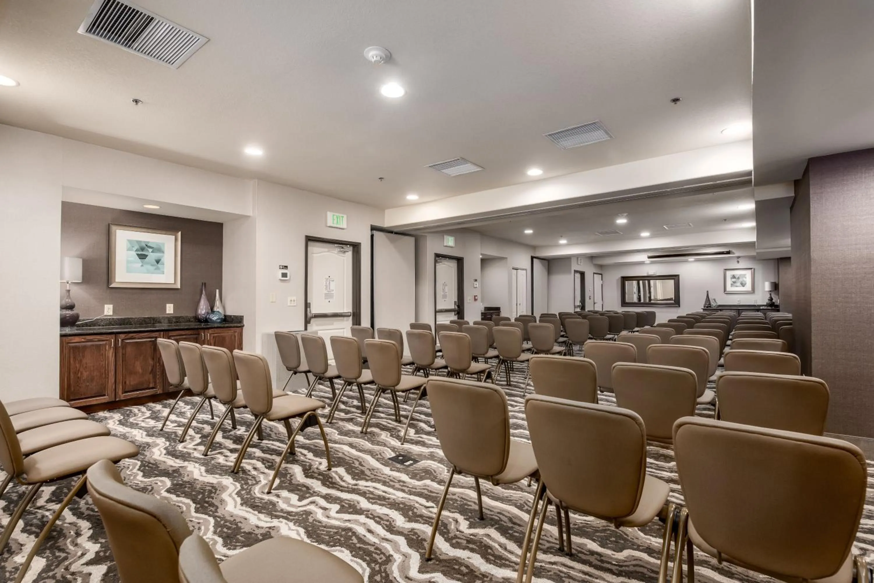 Meeting/conference room in Staybridge Suites Salt Lake-West Valley City by IHG