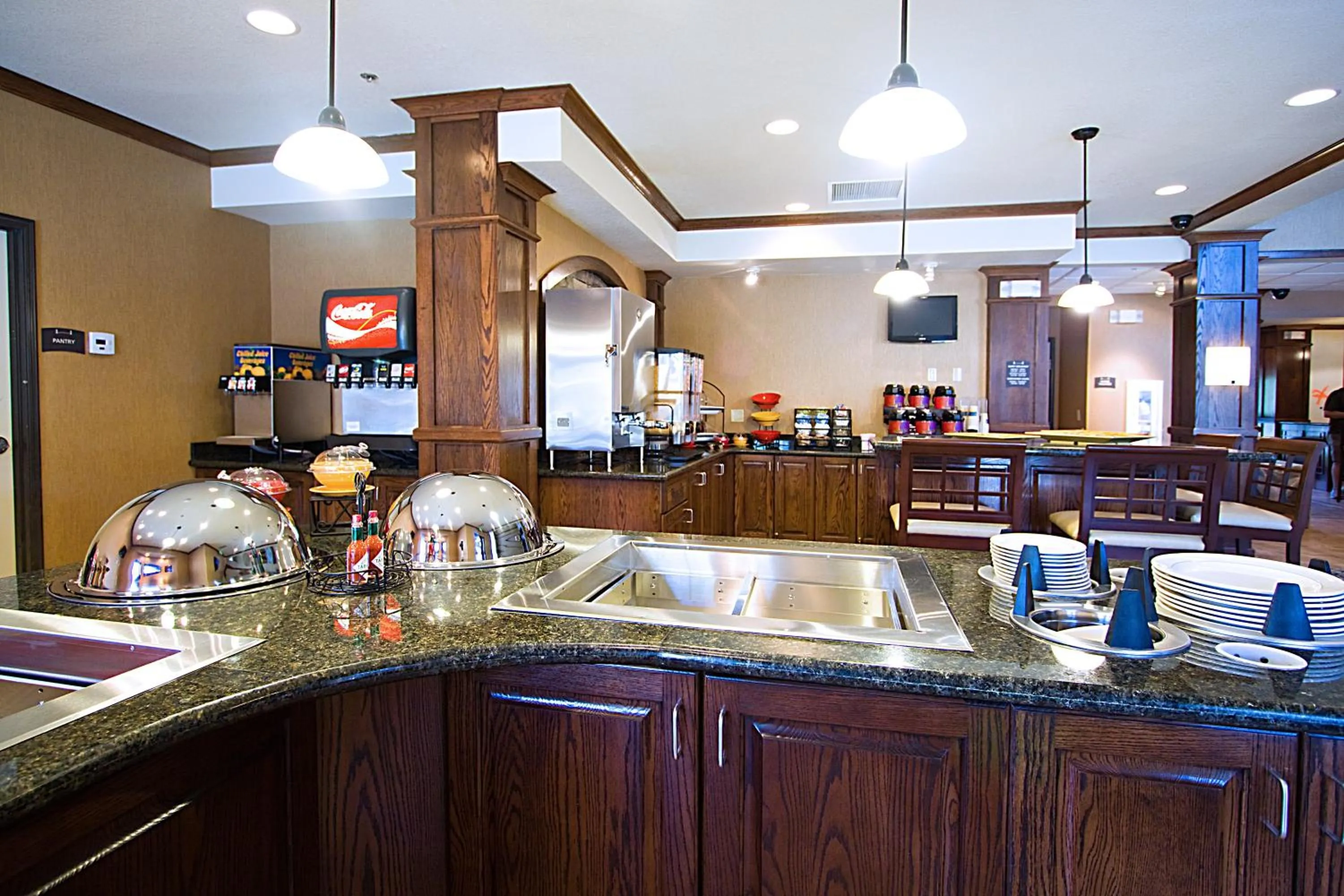 Restaurant/places to eat in Staybridge Suites Salt Lake-West Valley City by IHG
