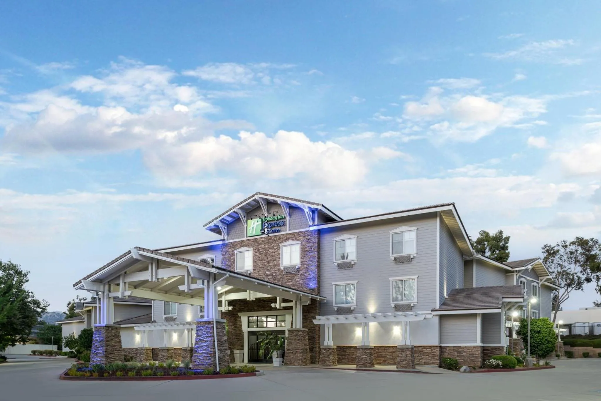 Property building in Holiday Inn Express Hotel & Suites San Dimas by IHG