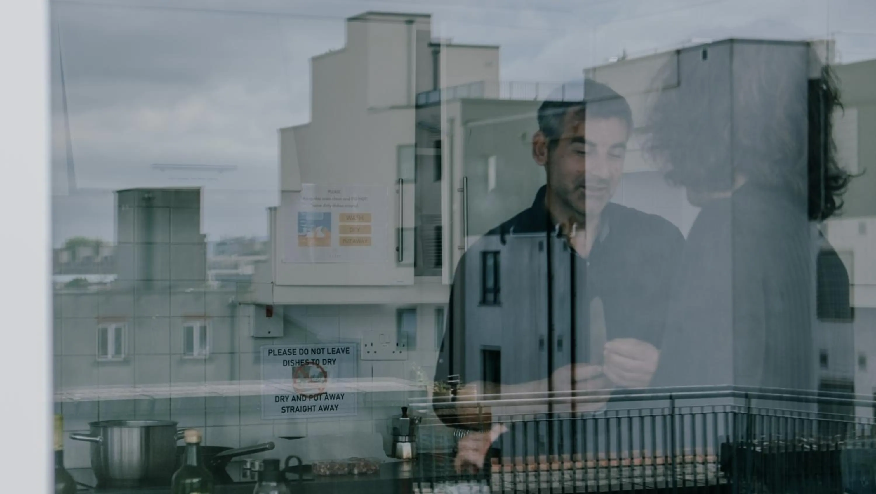 Communal kitchen in Garden Lane Backpackers