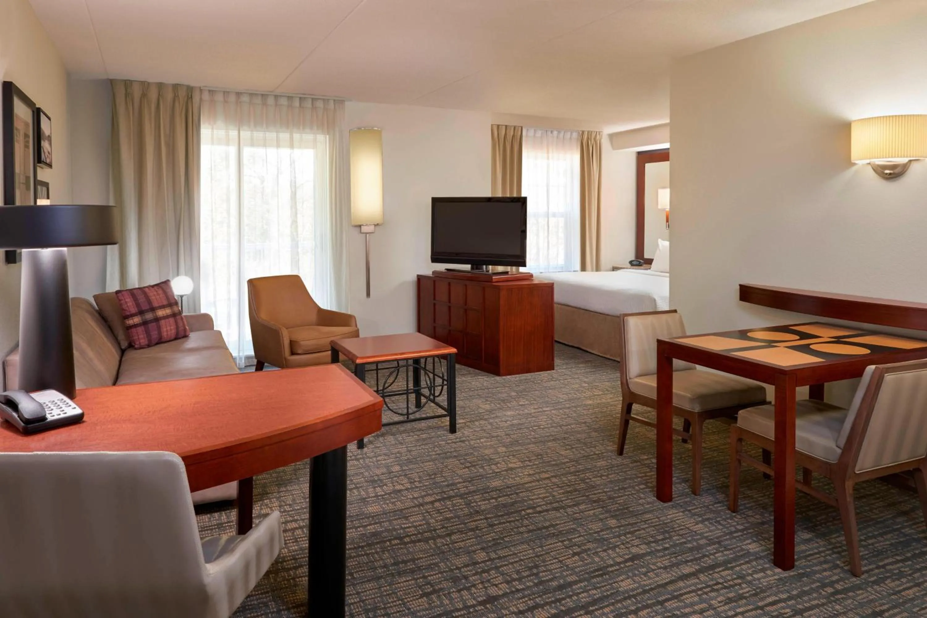 Living room, Bed in Residence Inn by Marriott Gravenhurst Muskoka Wharf