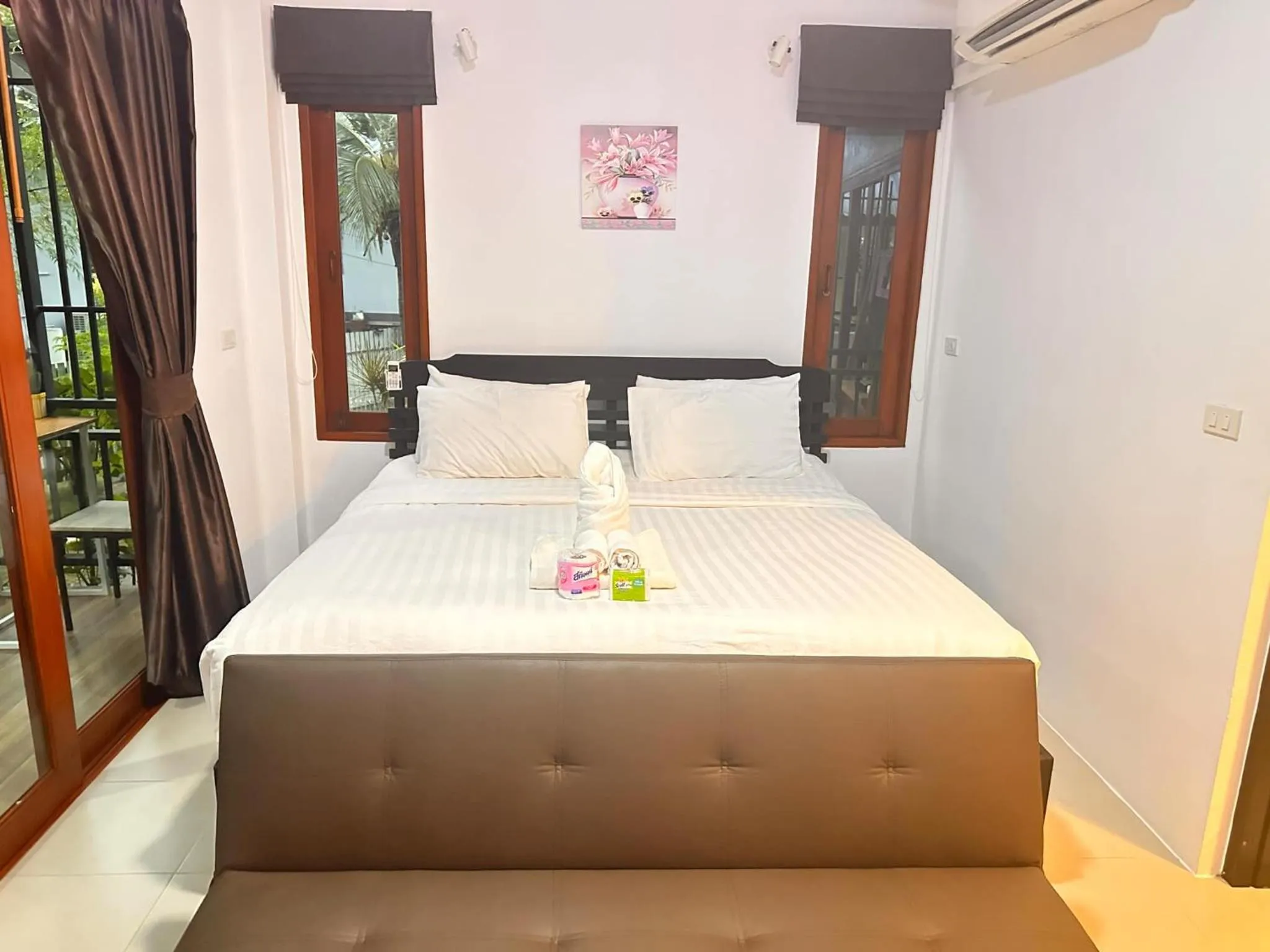 Bed in Ibiza Bungalows