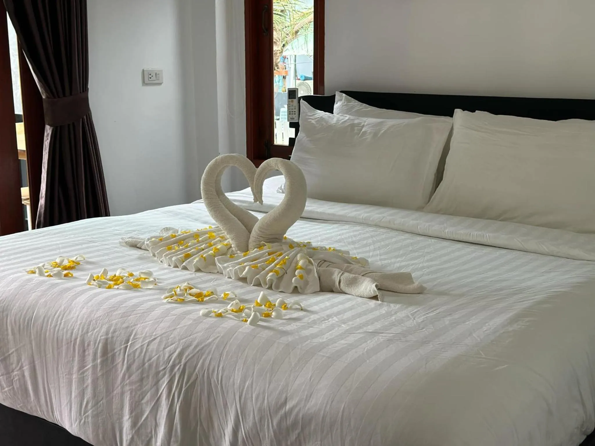 Bed in Ibiza Bungalows