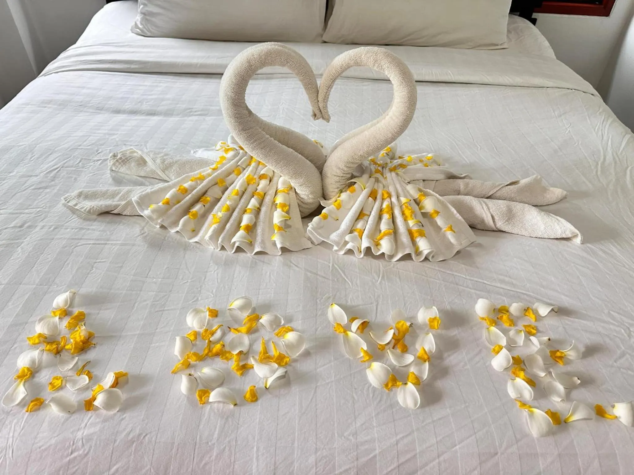 Bed in Ibiza Bungalows