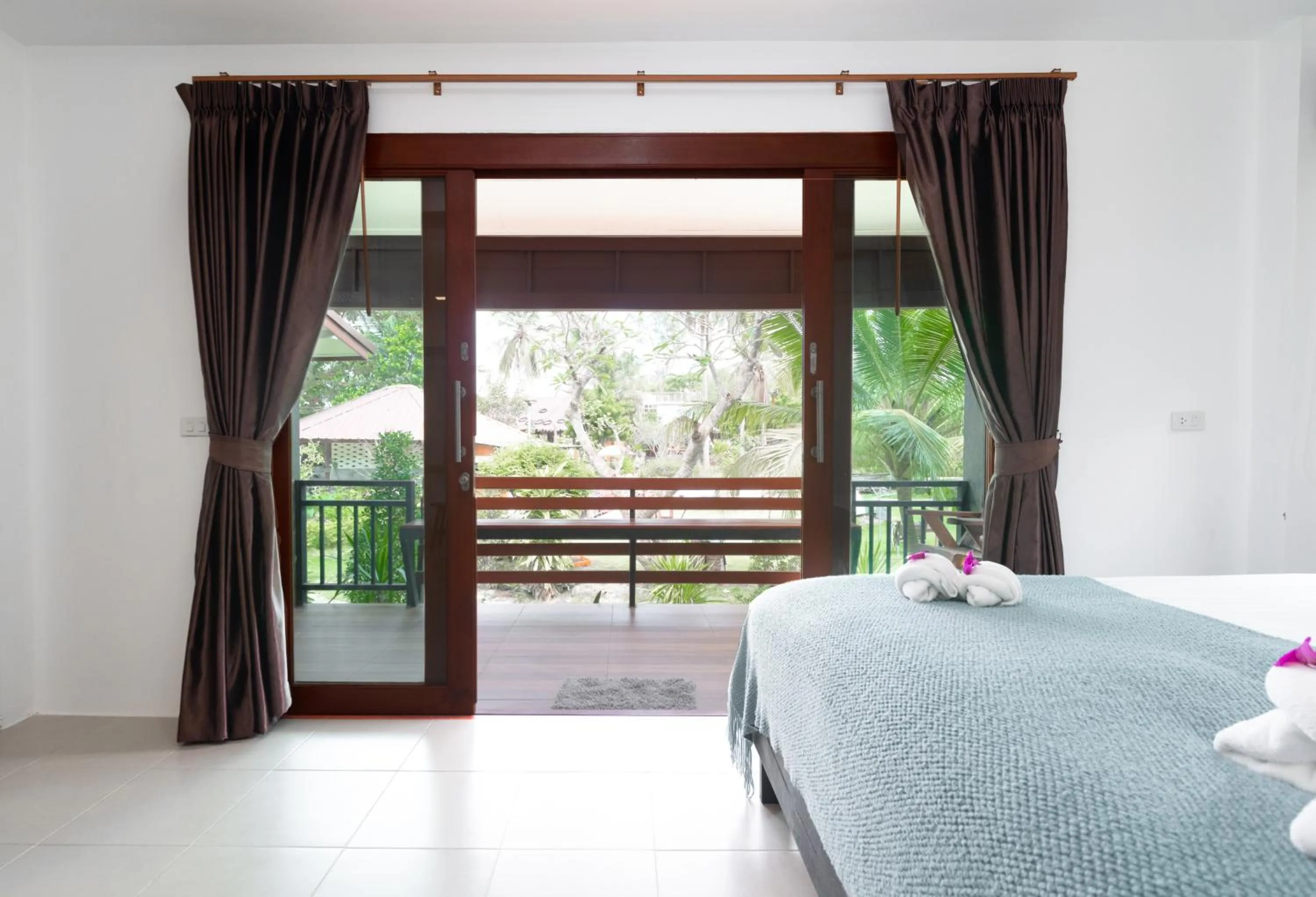 Bed in Ibiza Bungalows