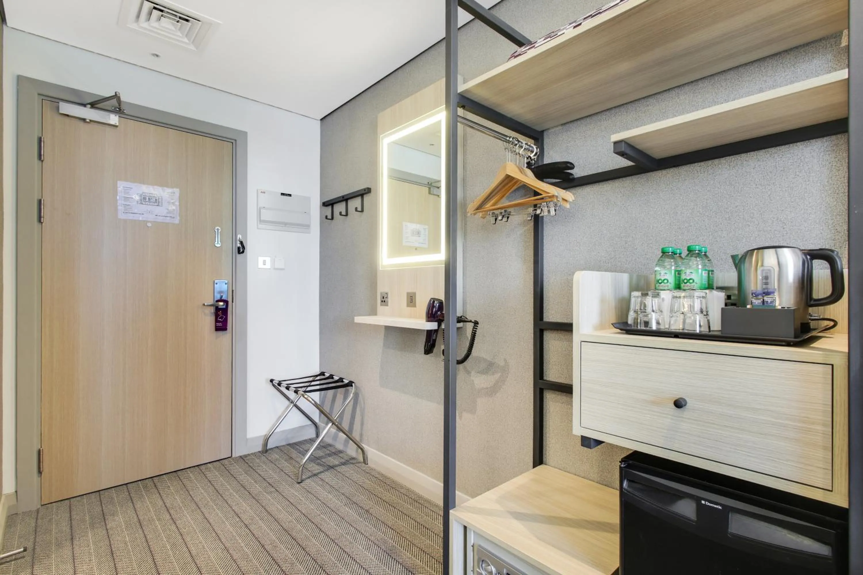 Coffee/tea facilities in Premier Inn Dubai International Airport - An Emirates Group Company