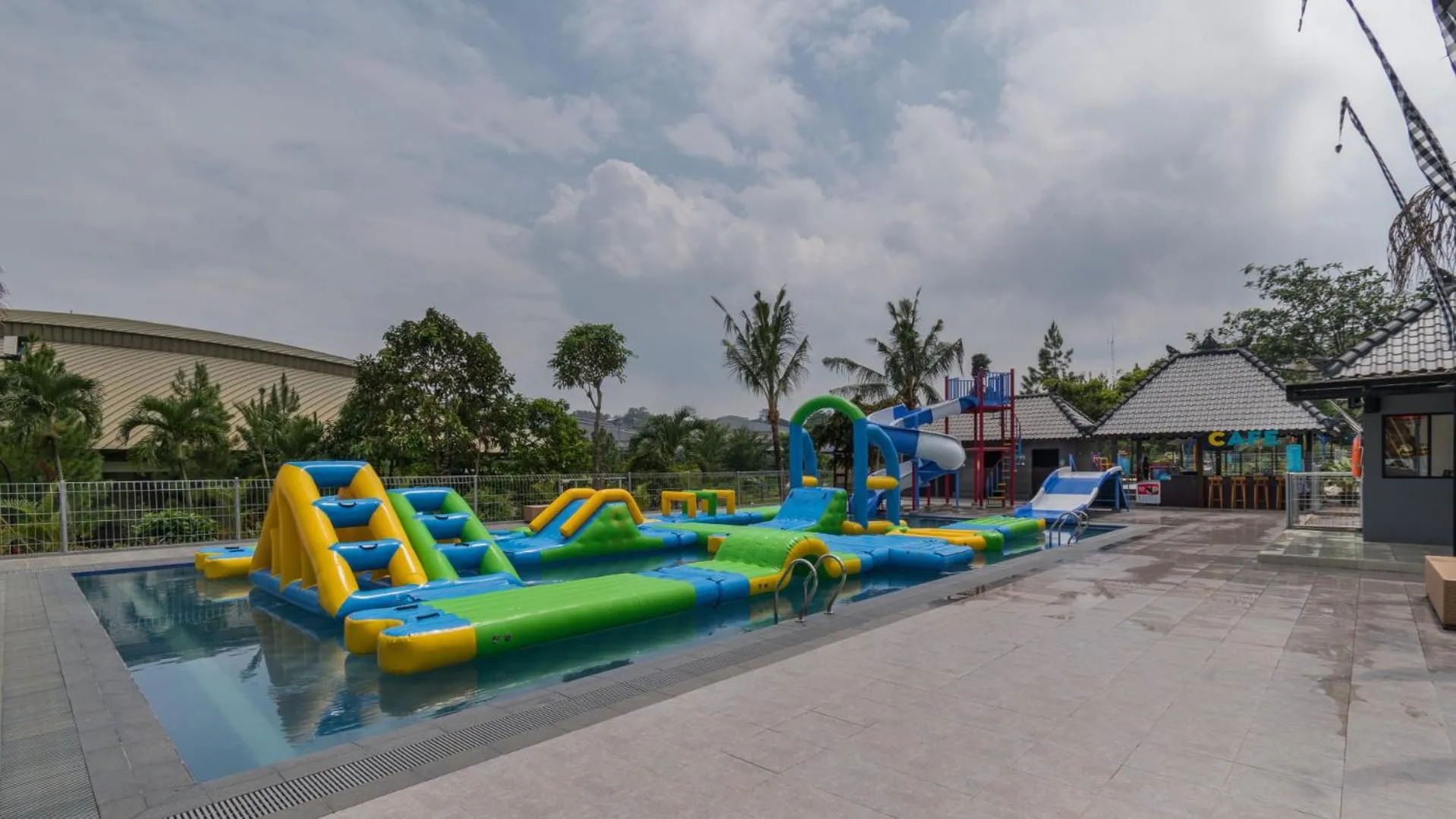Aqua park in The Wujil Resort & Conventions
