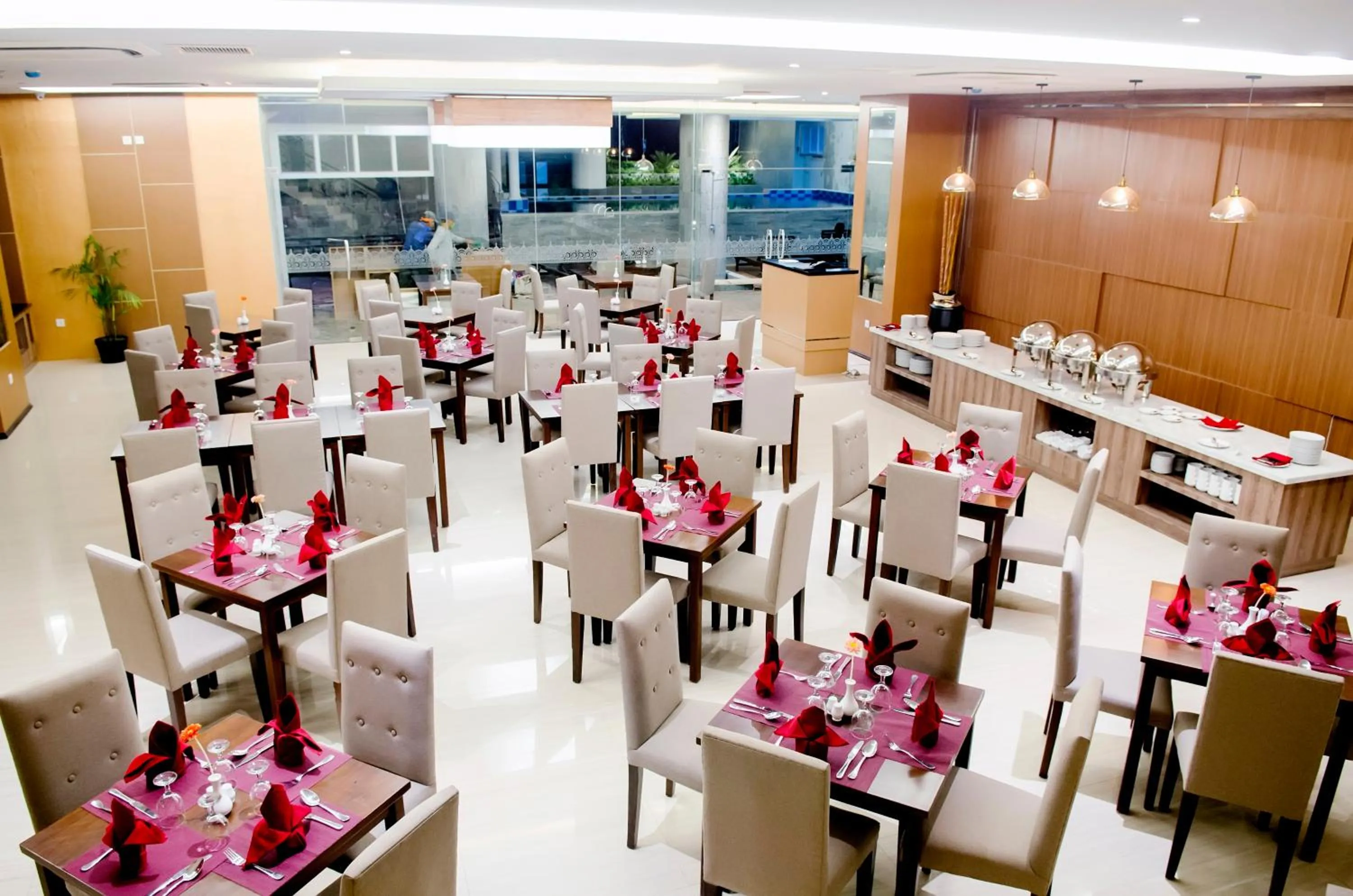 Restaurant/places to eat in Tara Hotel Yogyakarta