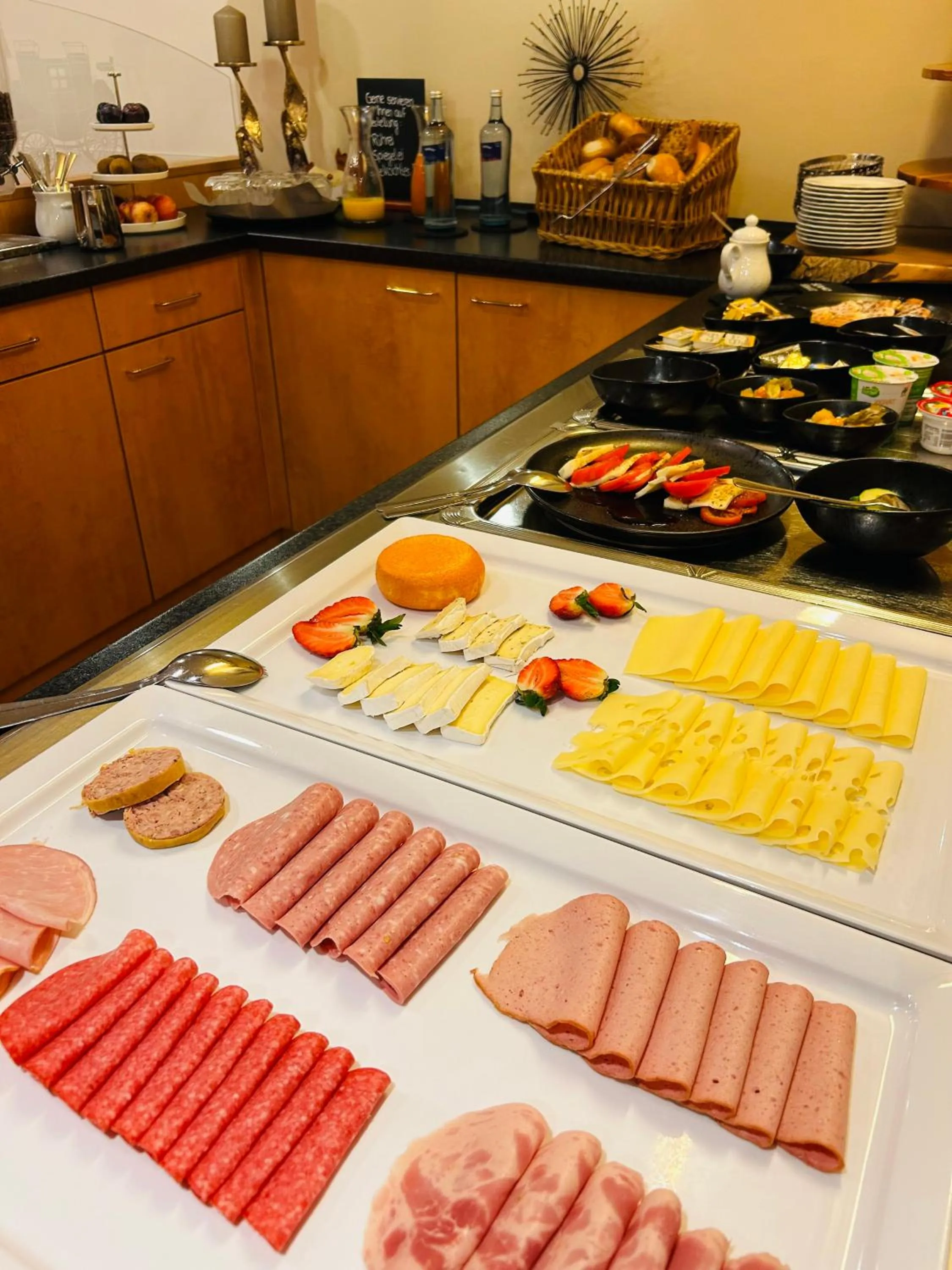 Breakfast in Hotel Gasthof Zur Post