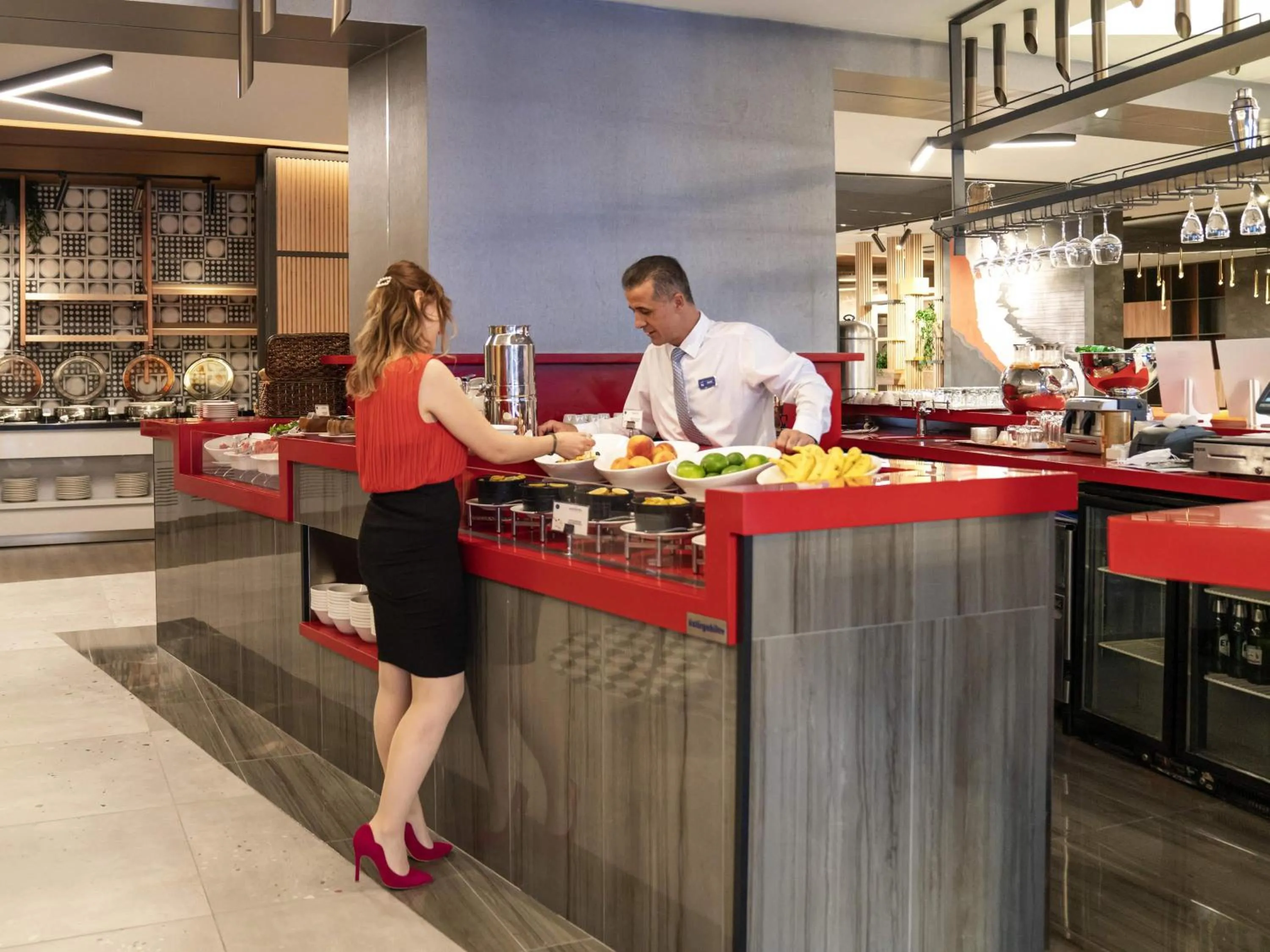 Lounge or bar in Novotel Gaziantep