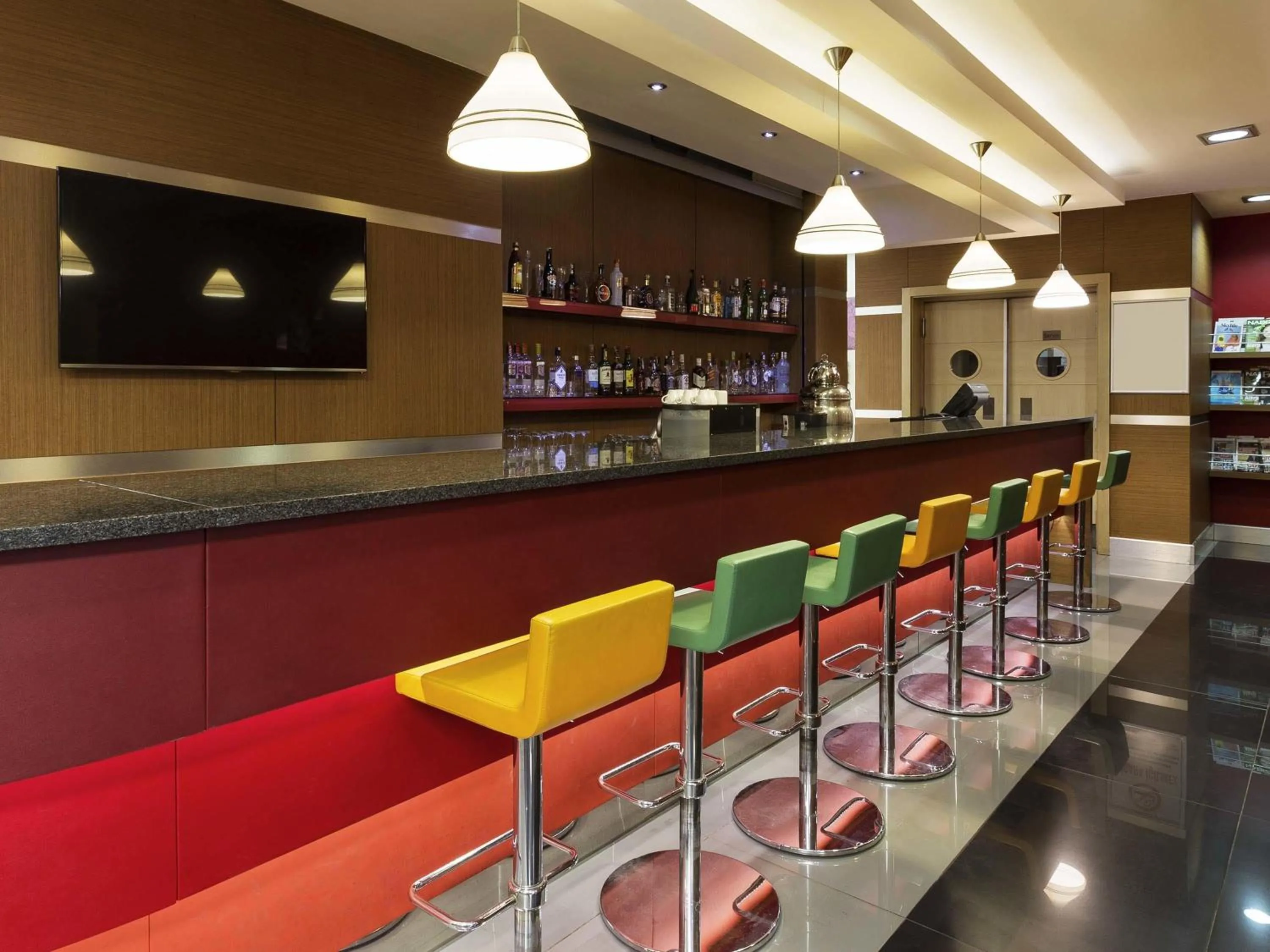 Lounge or bar in Novotel Gaziantep