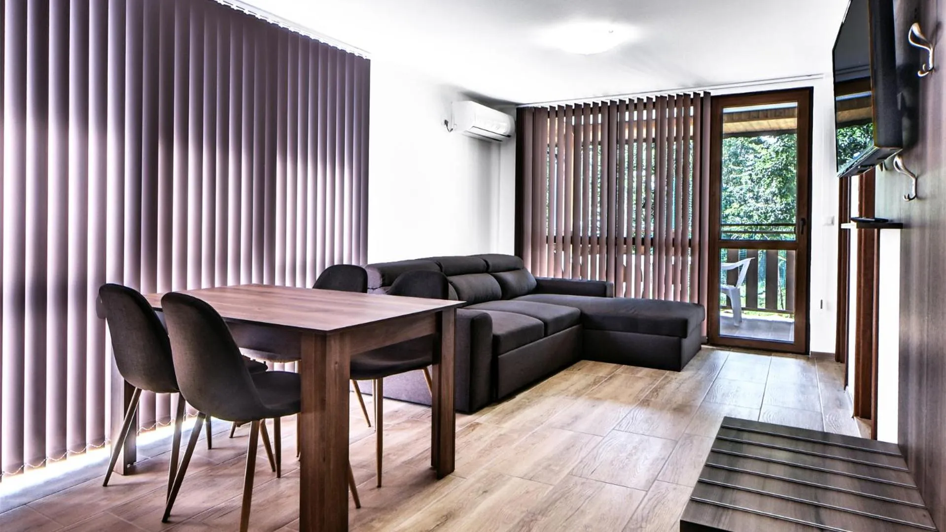 Living room in Complex Fichoza