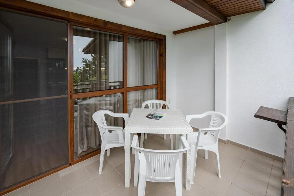 Sea view in Complex Fichoza