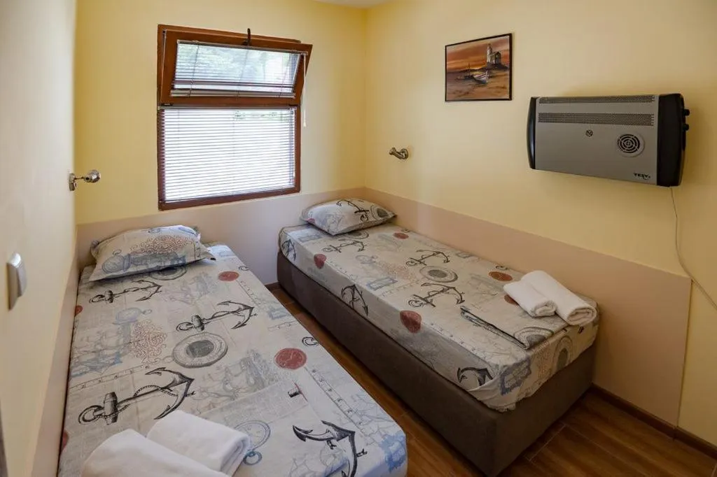 Bed in Complex Fichoza