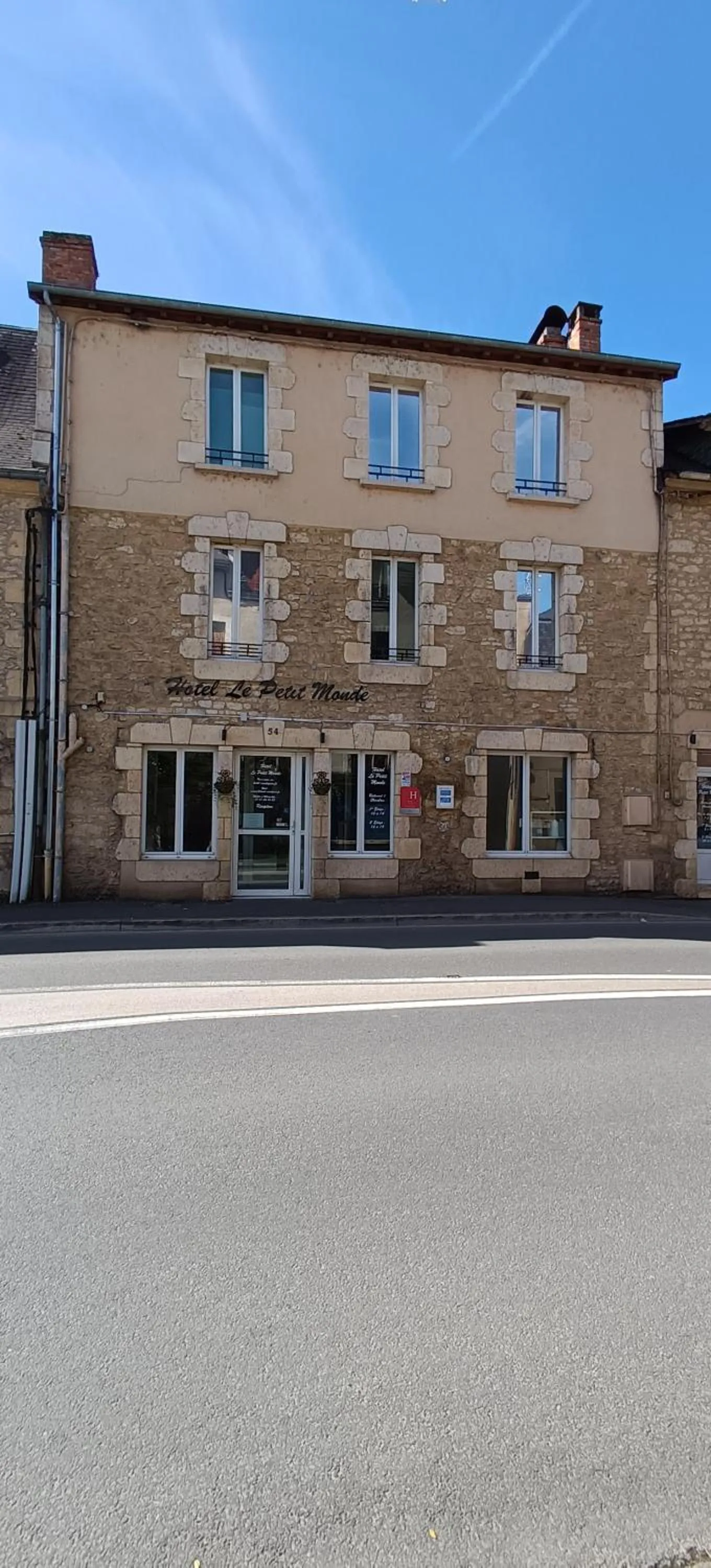 Hôtel Le P'tit Monde