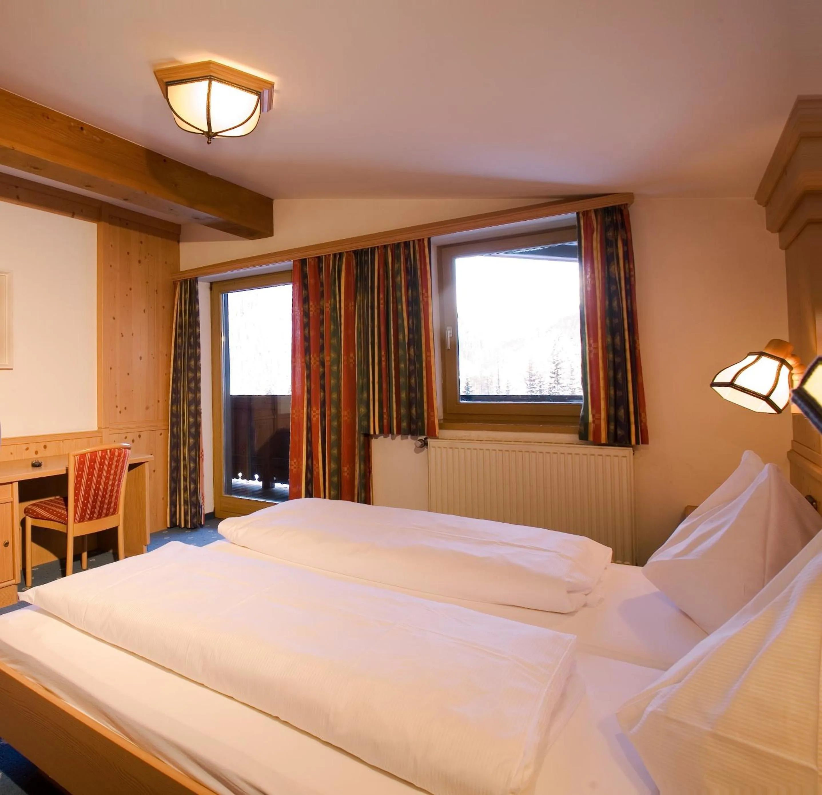 Bed in Hotel Karl Schranz