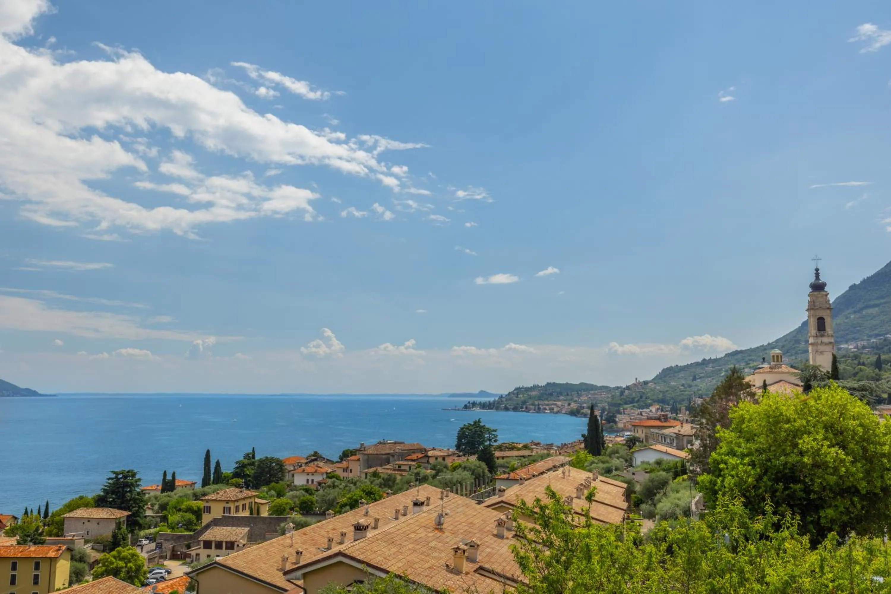 Day in Hotel Meandro - Lake View