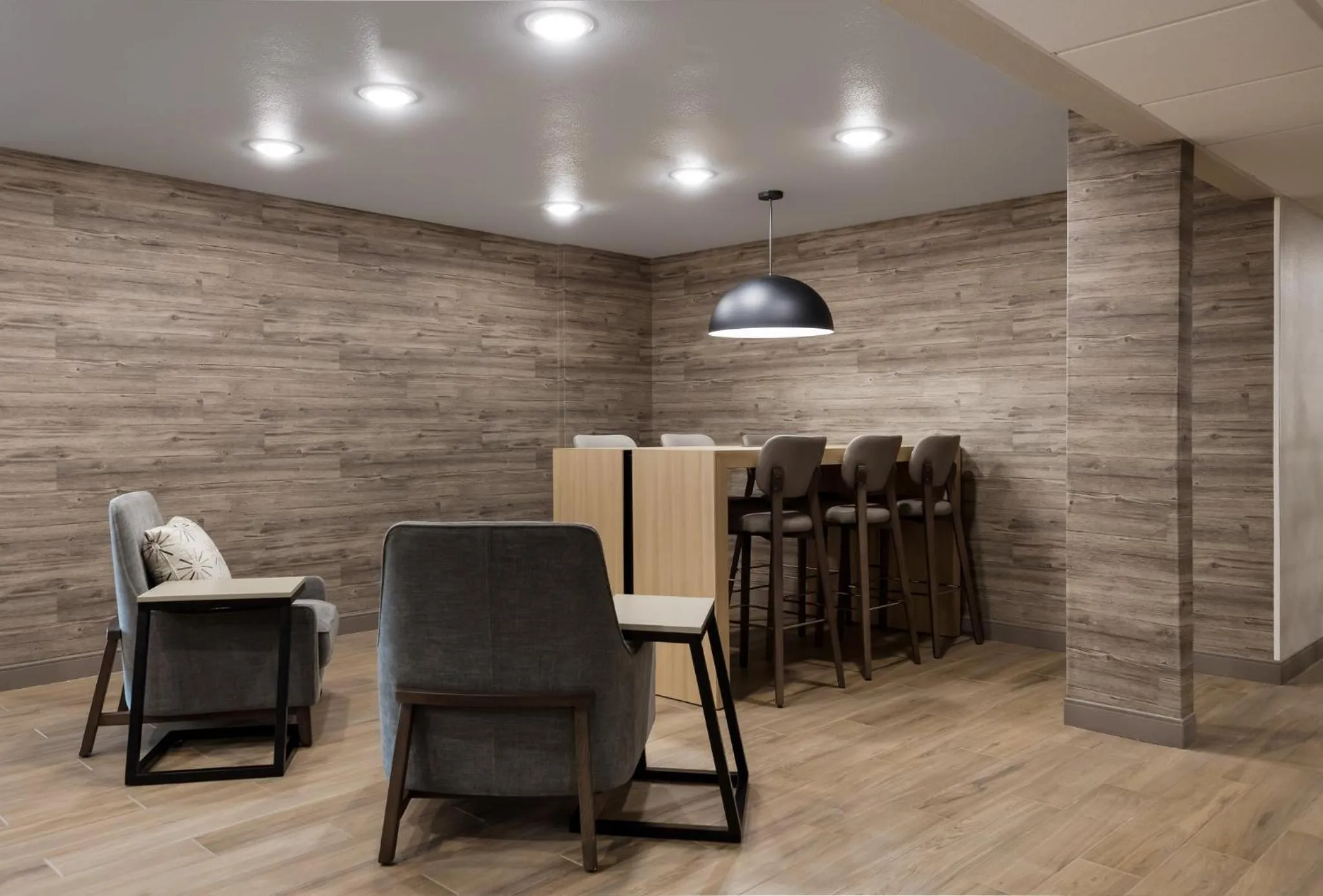 Property building in Candlewood Suites Lafayette - River Ranch by IHG