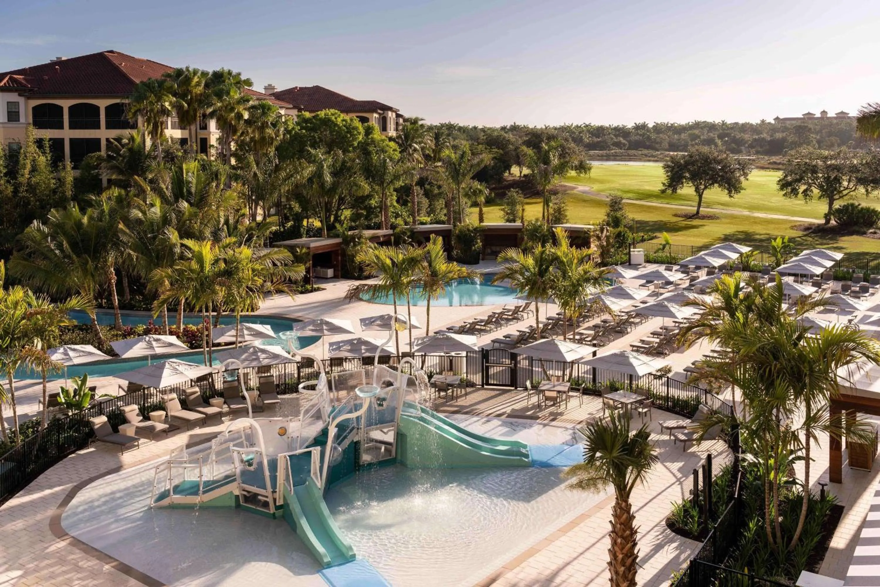 Swimming pool in The Ritz-Carlton Naples, Tiburon