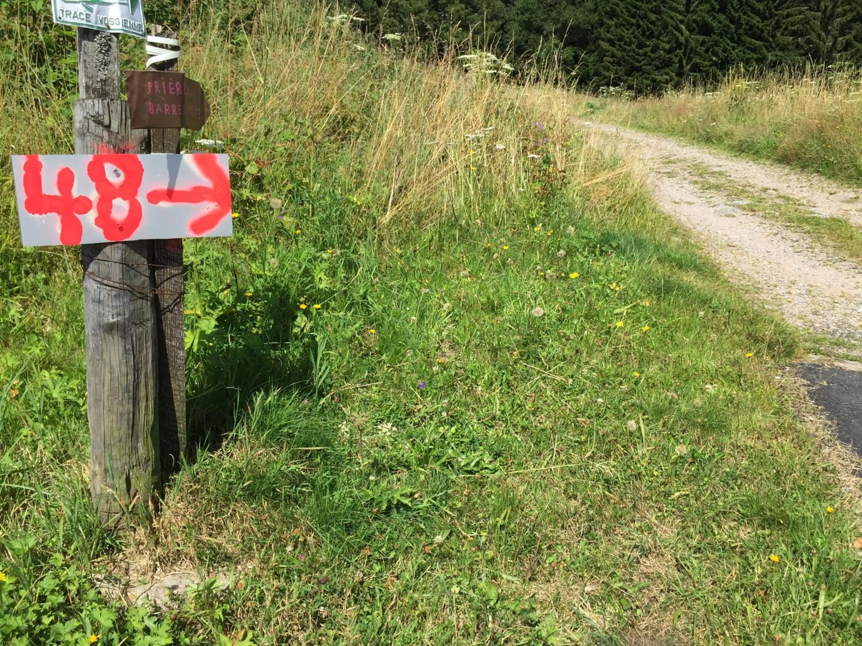 Off site in Les Bruyeres wi fi