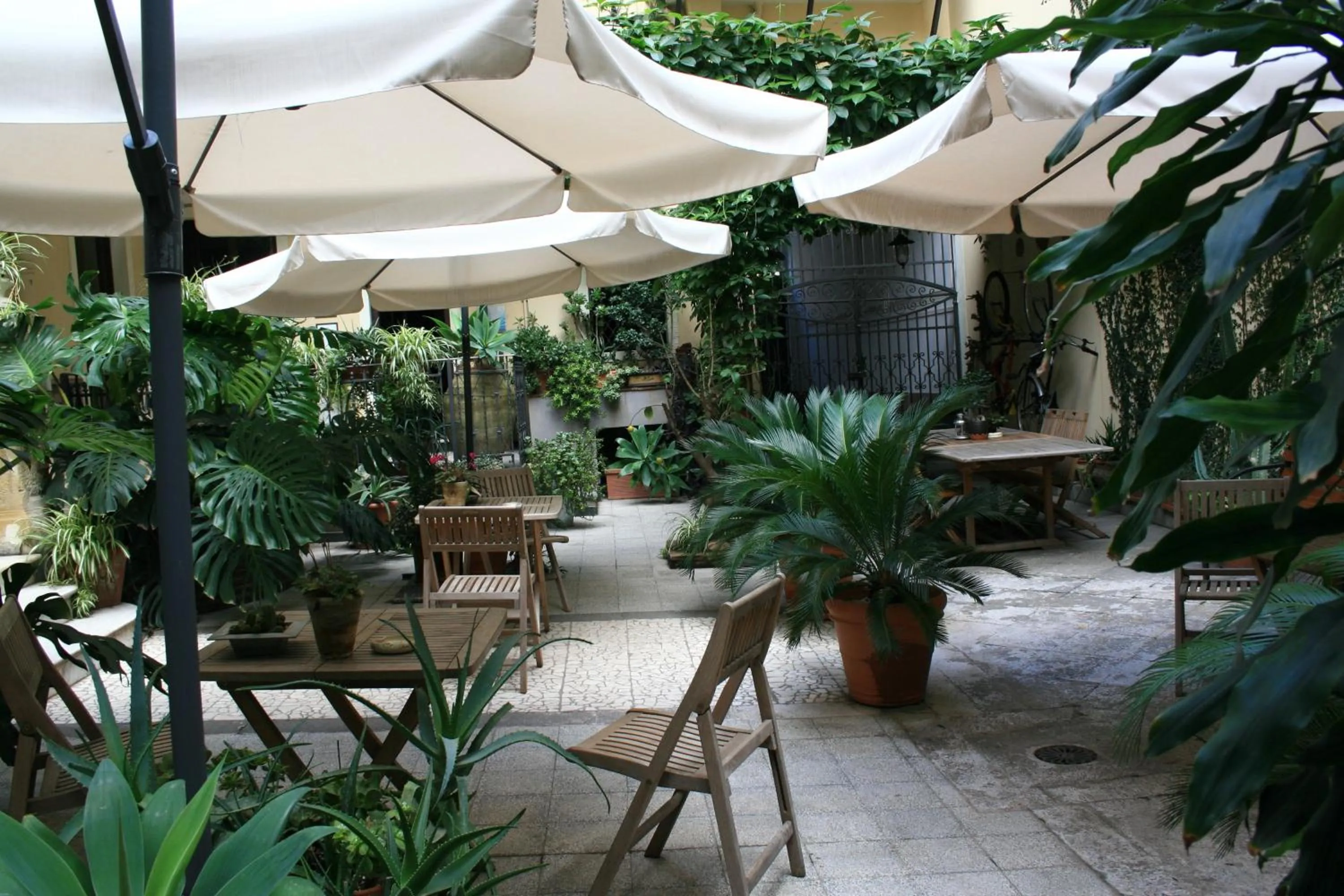 Garden in Casa Barbero Charme B&B